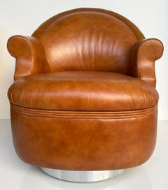 Paire de fauteuils pivotants en cuir chromé sur roulettes Steve Chase Martin Brattrud