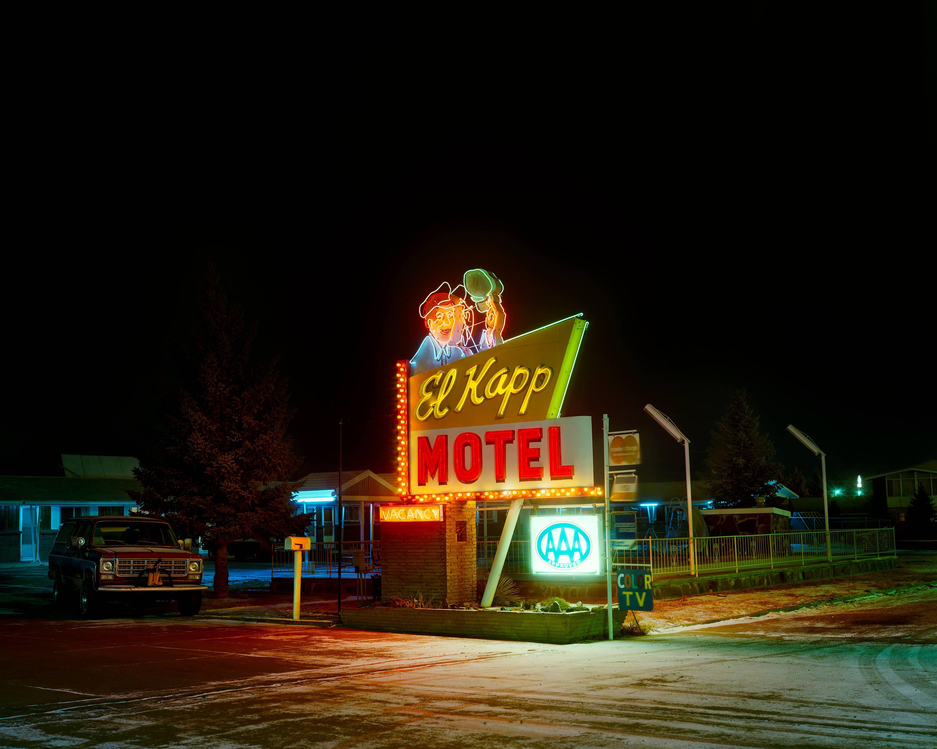 Steve Fitch Color Photograph - El Kapp Motel, Highway 64, Raton, New Mexico; December 19, 1980