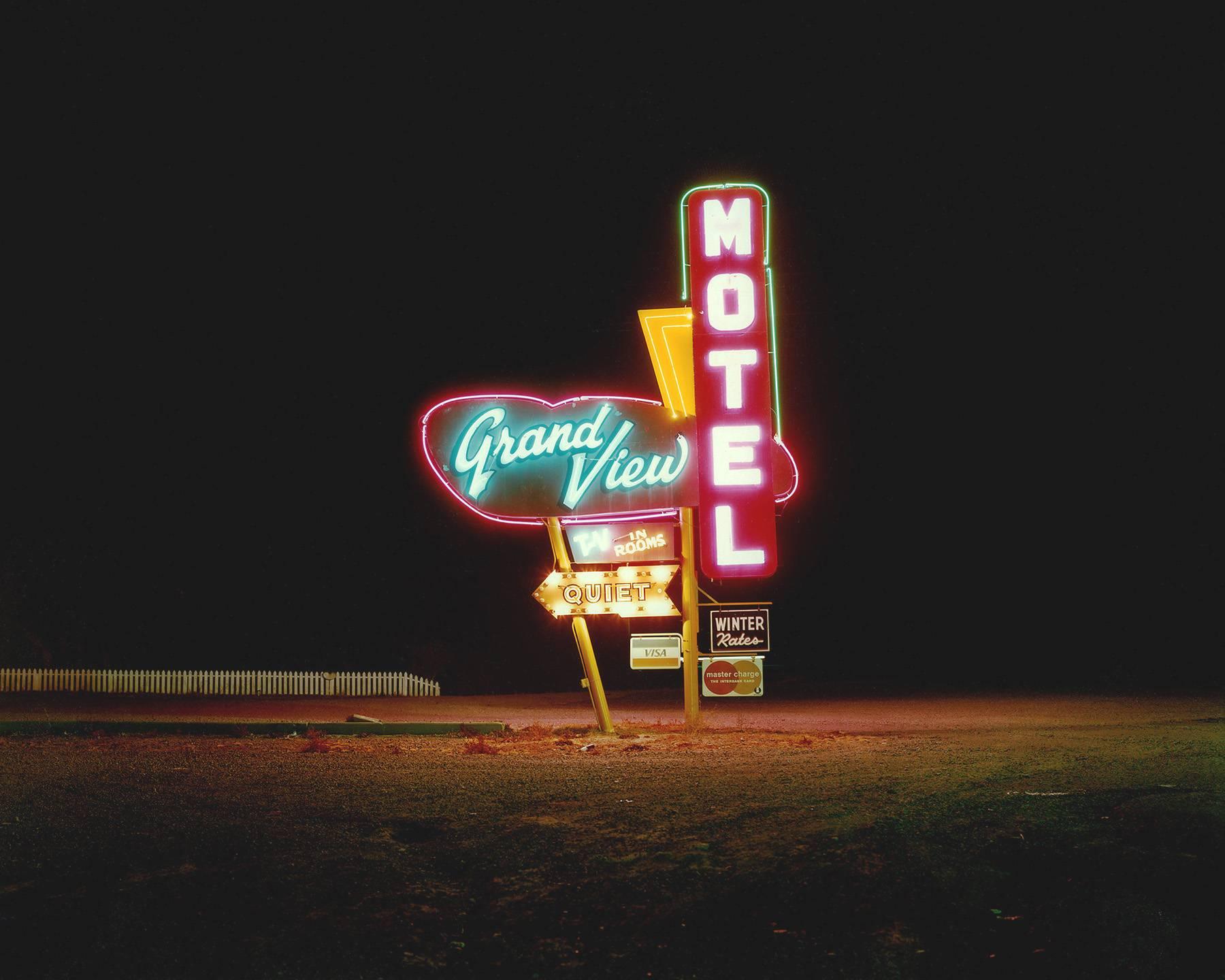 Steve Fitch Landscape Photograph - Grandview Motel, Raton, New Mexico; December 18, 1980