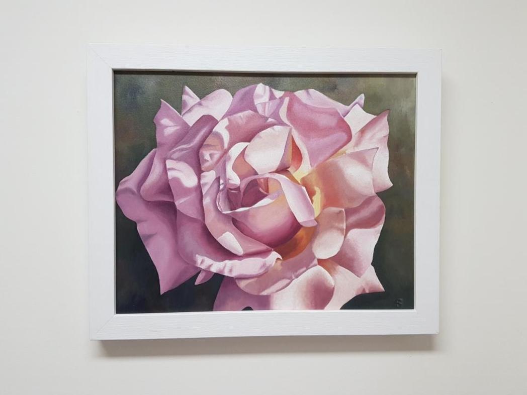 Rose - Hyper-realistic Pink Rose (Framed): Oil on Canvas - Painting by Steve Foster