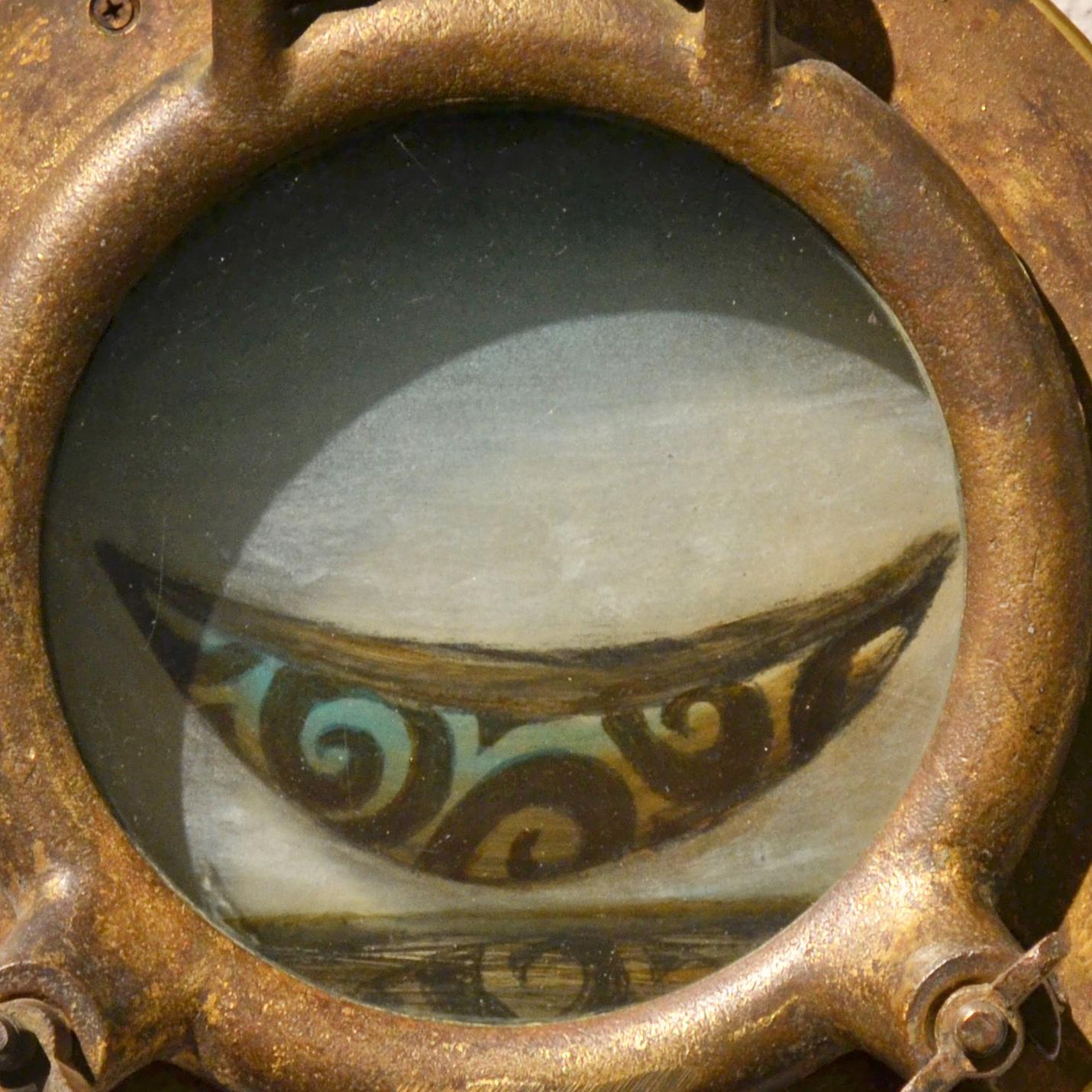 BATEAU VERT DANS LE HUBLOT, 2017
huile sur plexi-verre, hublot en bronze marin de récupération   
13 x 13 x 4 in