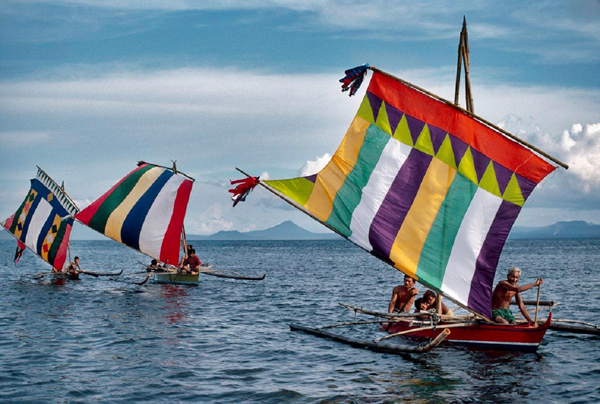 Steve McCurry Color Photograph - Boats on the Sulu Sea