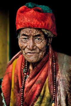 Monk im Jokhang- Tempel, Lhasa – Farbporträt, National Geographic