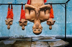 Formation pour moines Shaolin, Zhengzhou, Chine, 2004 - Steve McCurry 