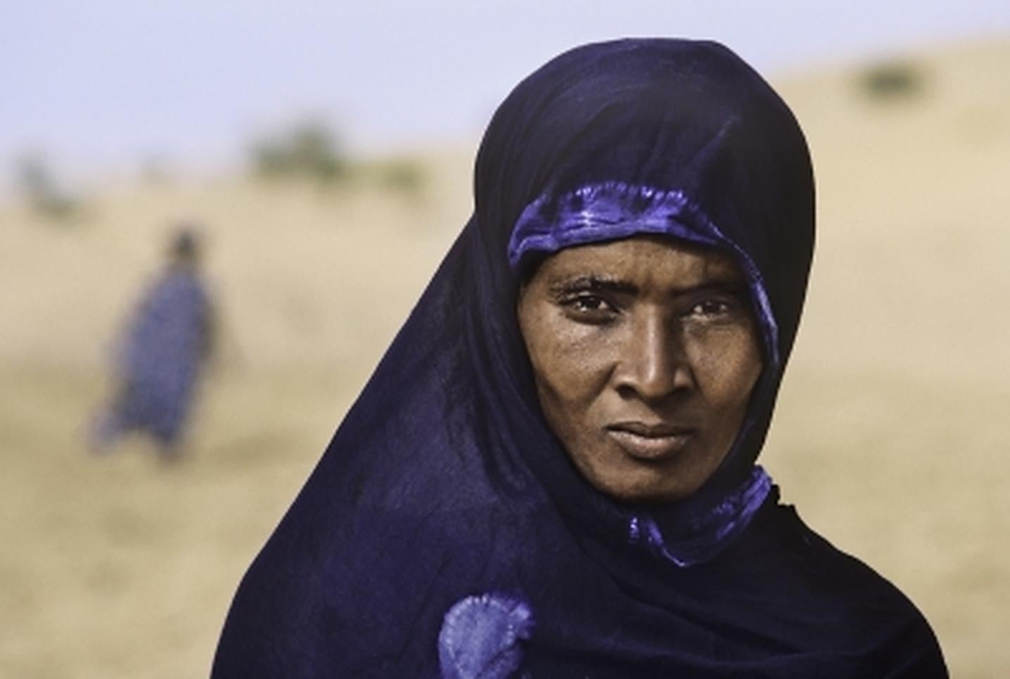 Steve McCurry Color Photograph -  Tuareg Woman, 1986 