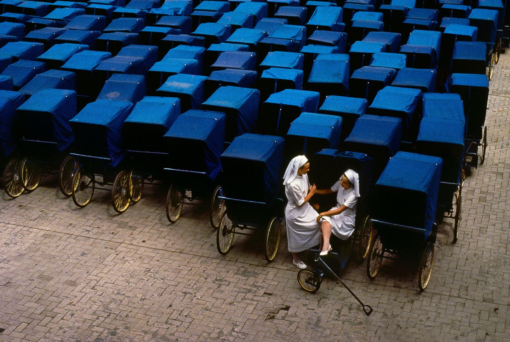 Two Nurses in Lourdes