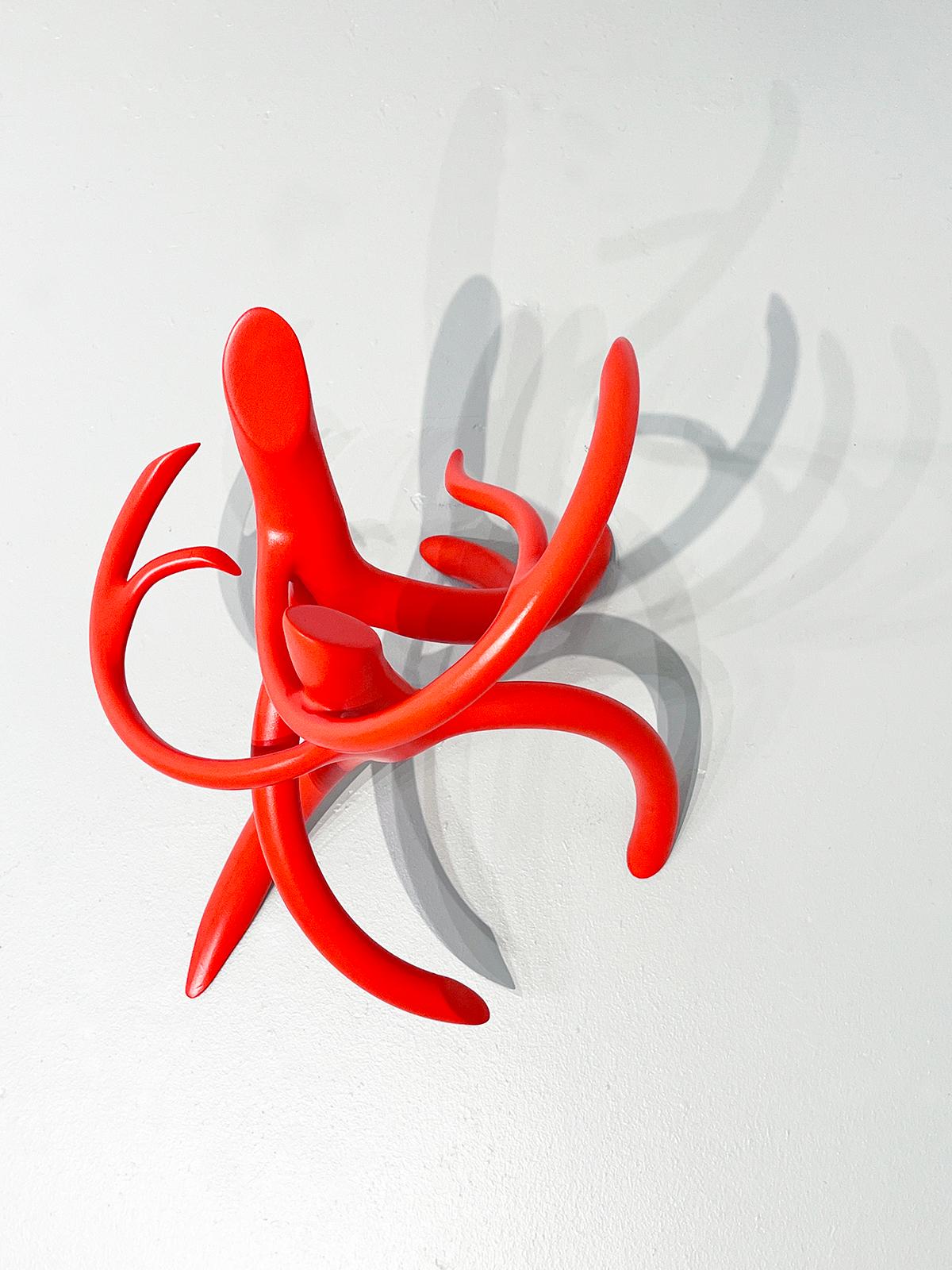 Steve Tobin
Red Dancing Root, 2024
Forged and welded steel, multicoat acrylic paint
17 x 16 x 16 inches
STo003

Steve Tobin (b. 1957, Philadelphia) is a conceptual artist whose academic background has focused intensively on mathematics and physics