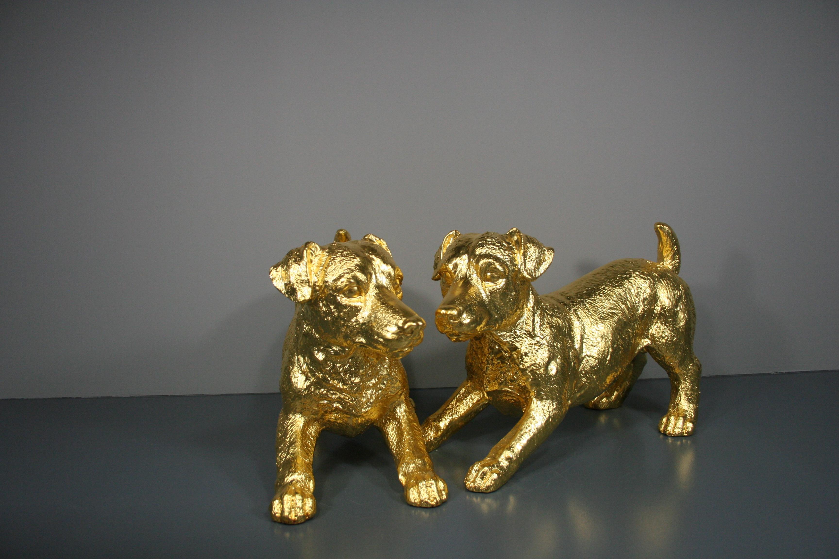 Figurative Sculpture Steven - Paire de Jack Russel doré et doré 24 carats
