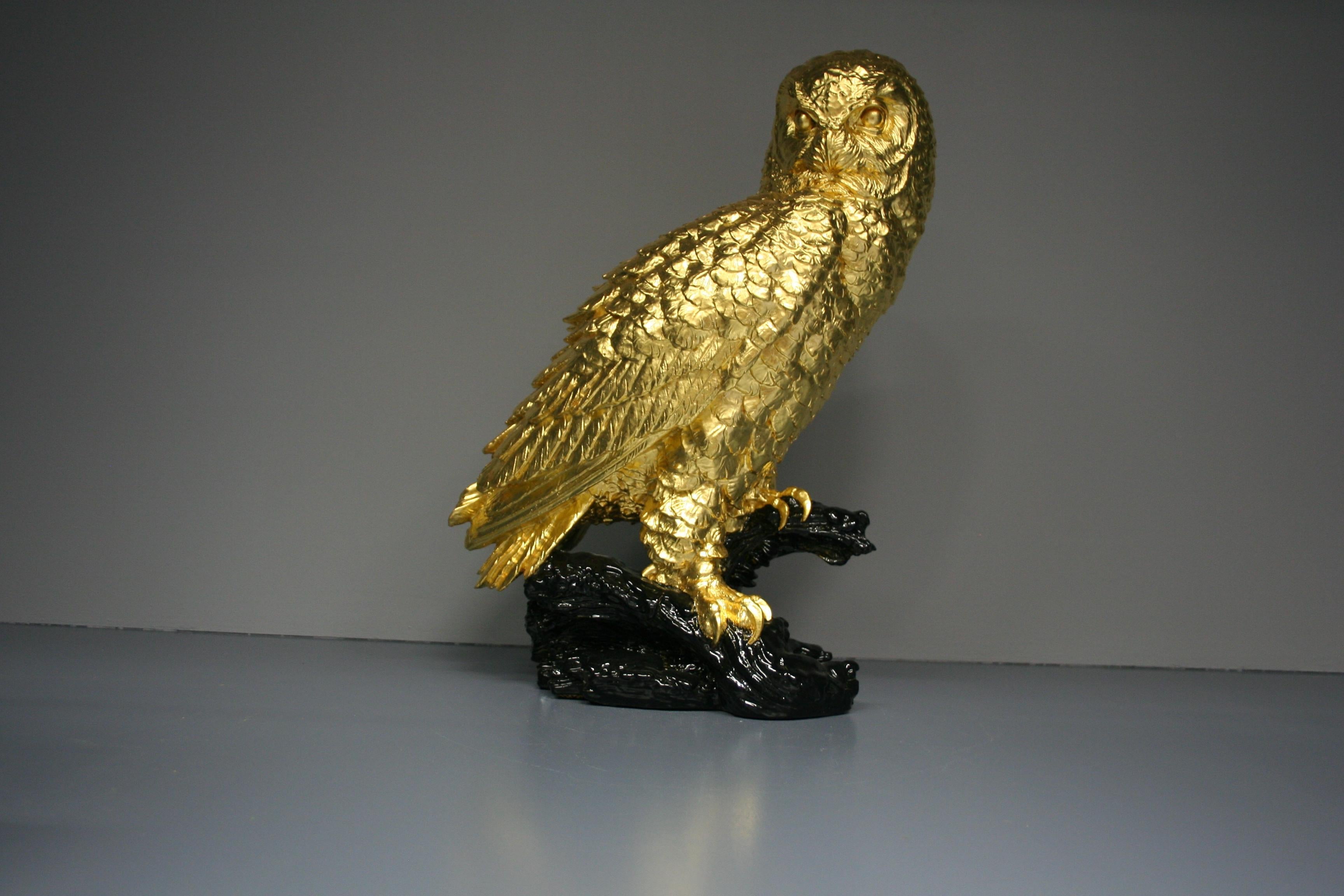 Figurative Sculpture Steven - Hibou doré 24 carats