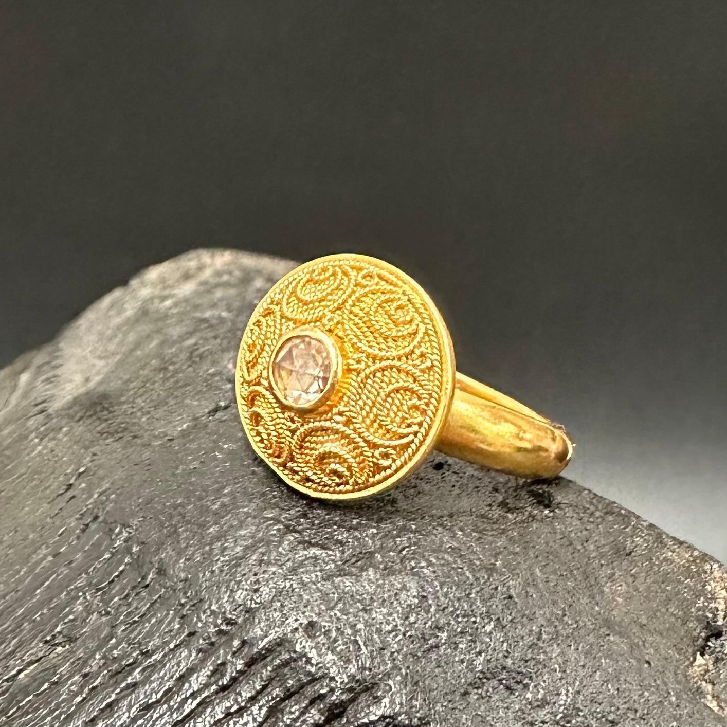 Contemporary Steven Battelle 0.2 Carats Diamond 22K Gold Ring For Sale