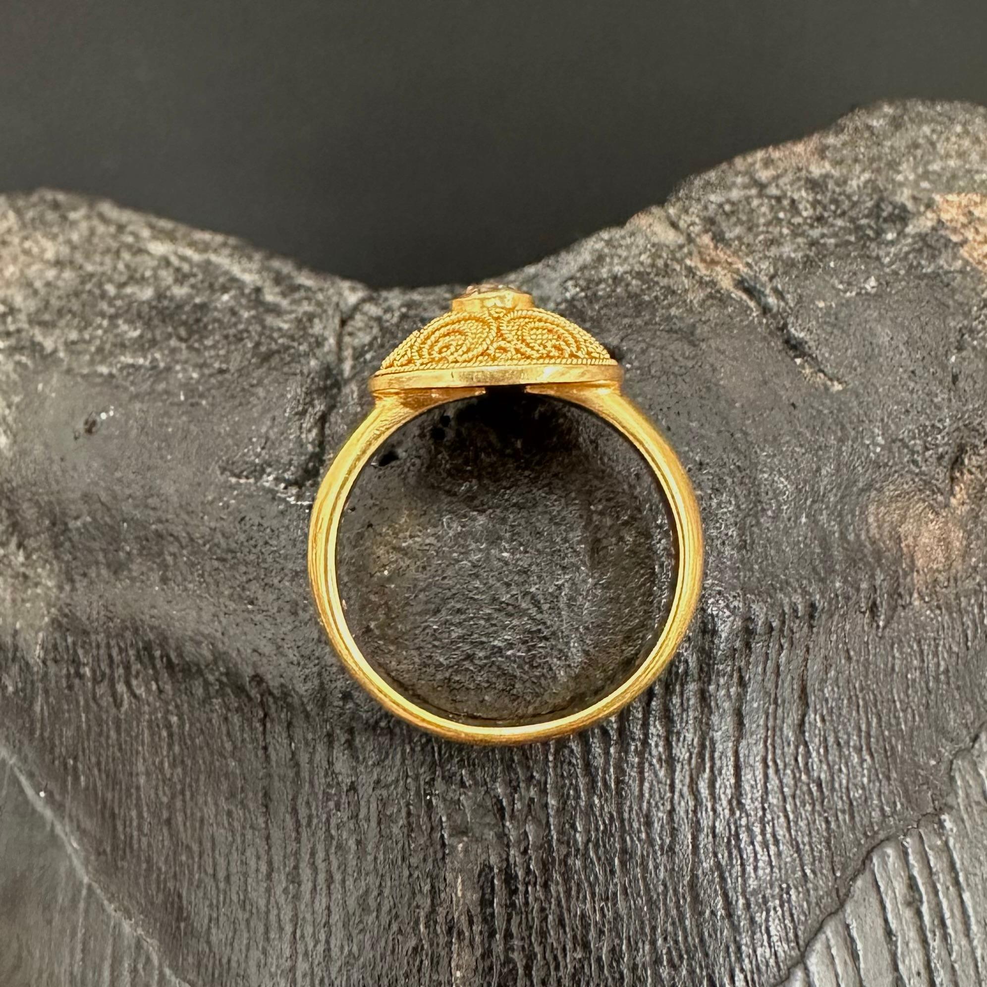 Women's or Men's Steven Battelle 0.2 Carats Diamond 22K Gold Ring For Sale