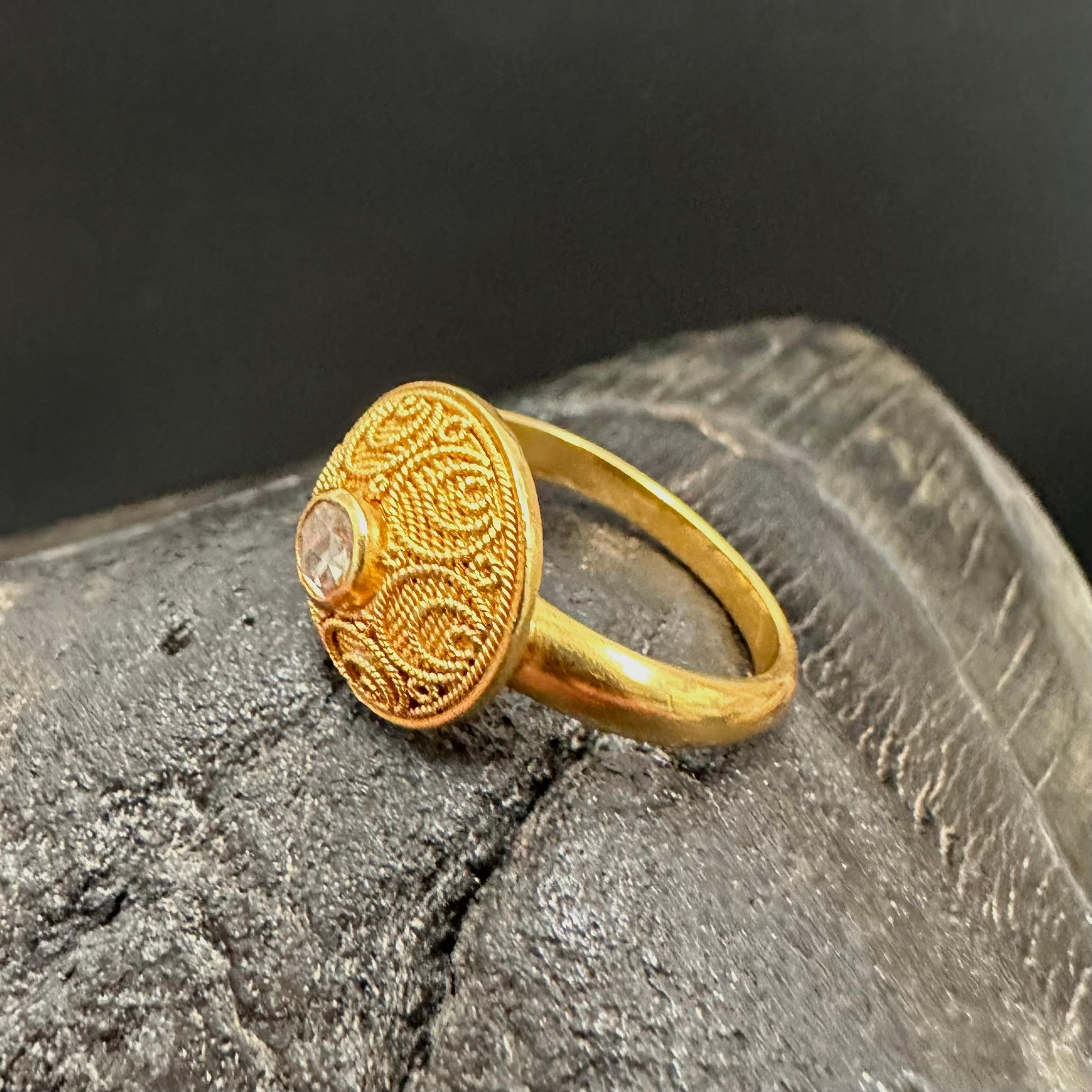 Steven Battelle 0.2 Carats Diamond 22K Gold Ring For Sale 2