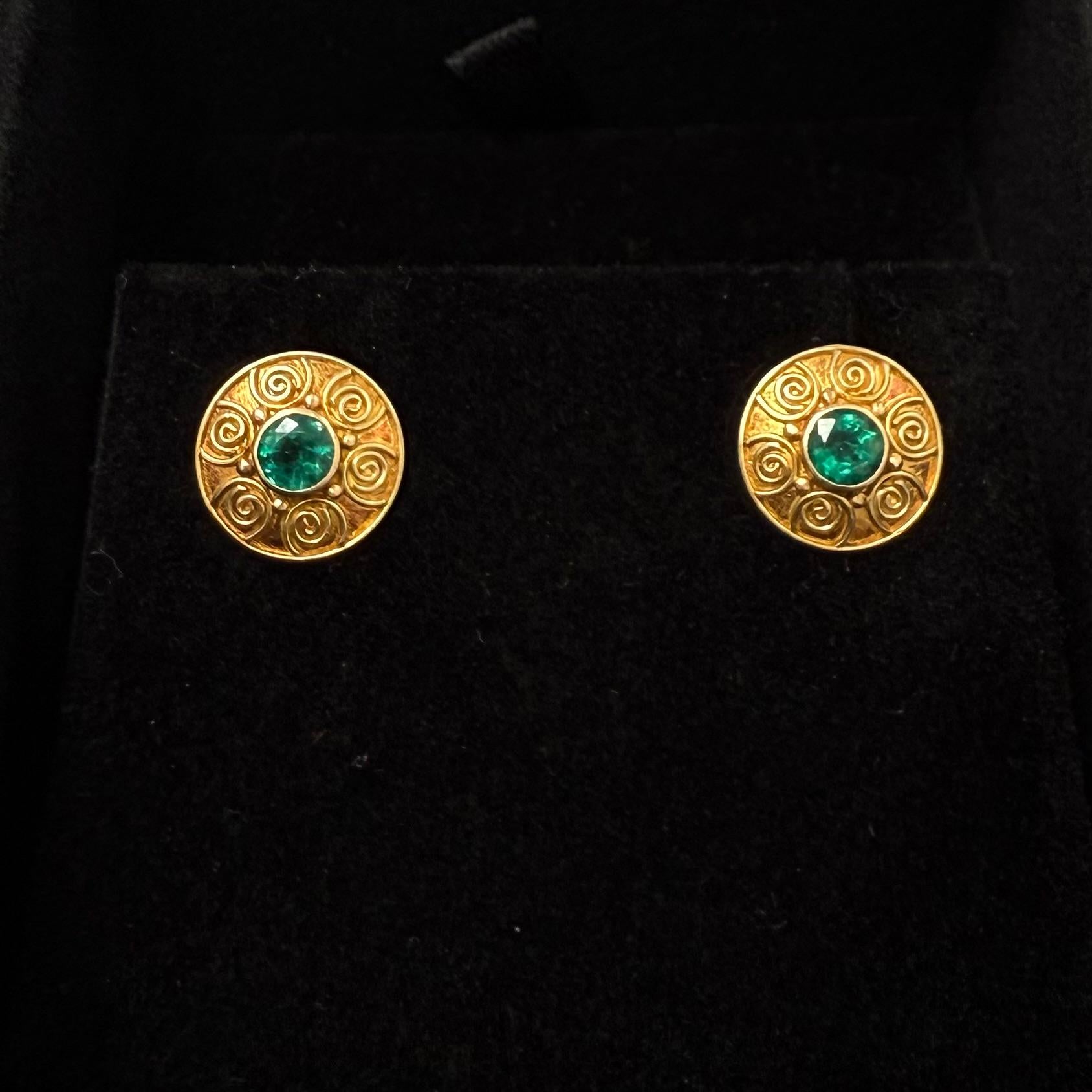Steven Battelle 0.5 Carats Emeralds Round 18K Gold Post Earrings For Sale 1