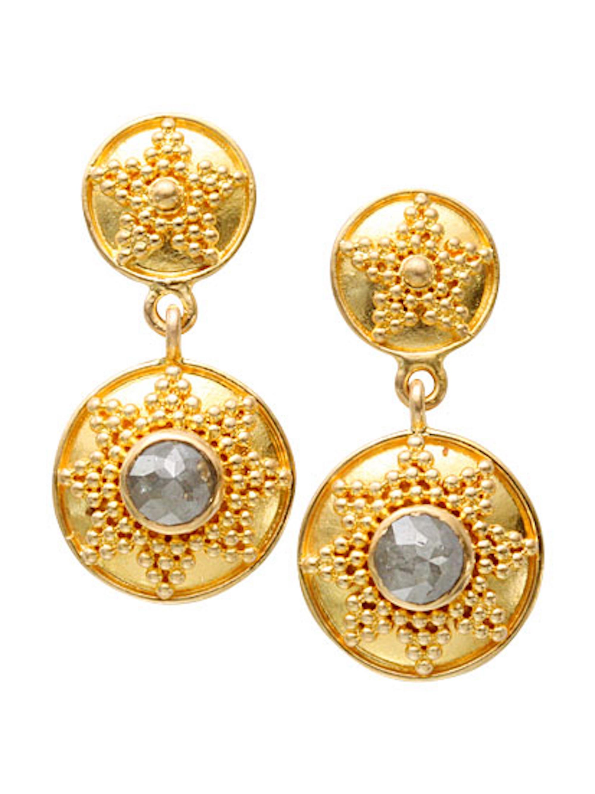 Steven Battelle Pendientes de oro de 18 quilates con diamante gris granulado de 1,0 quilate en venta