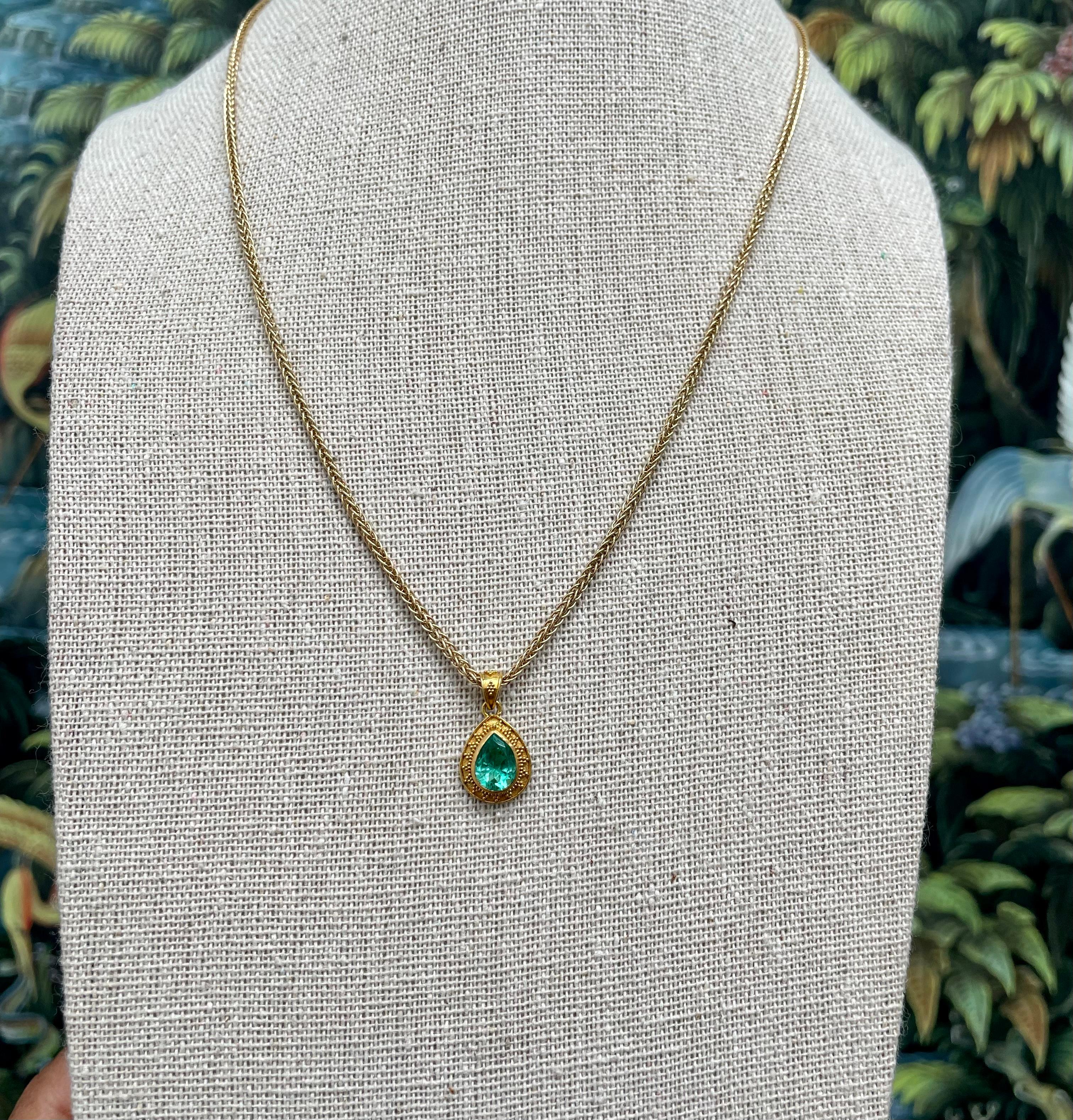 acanthus emerald necklace price