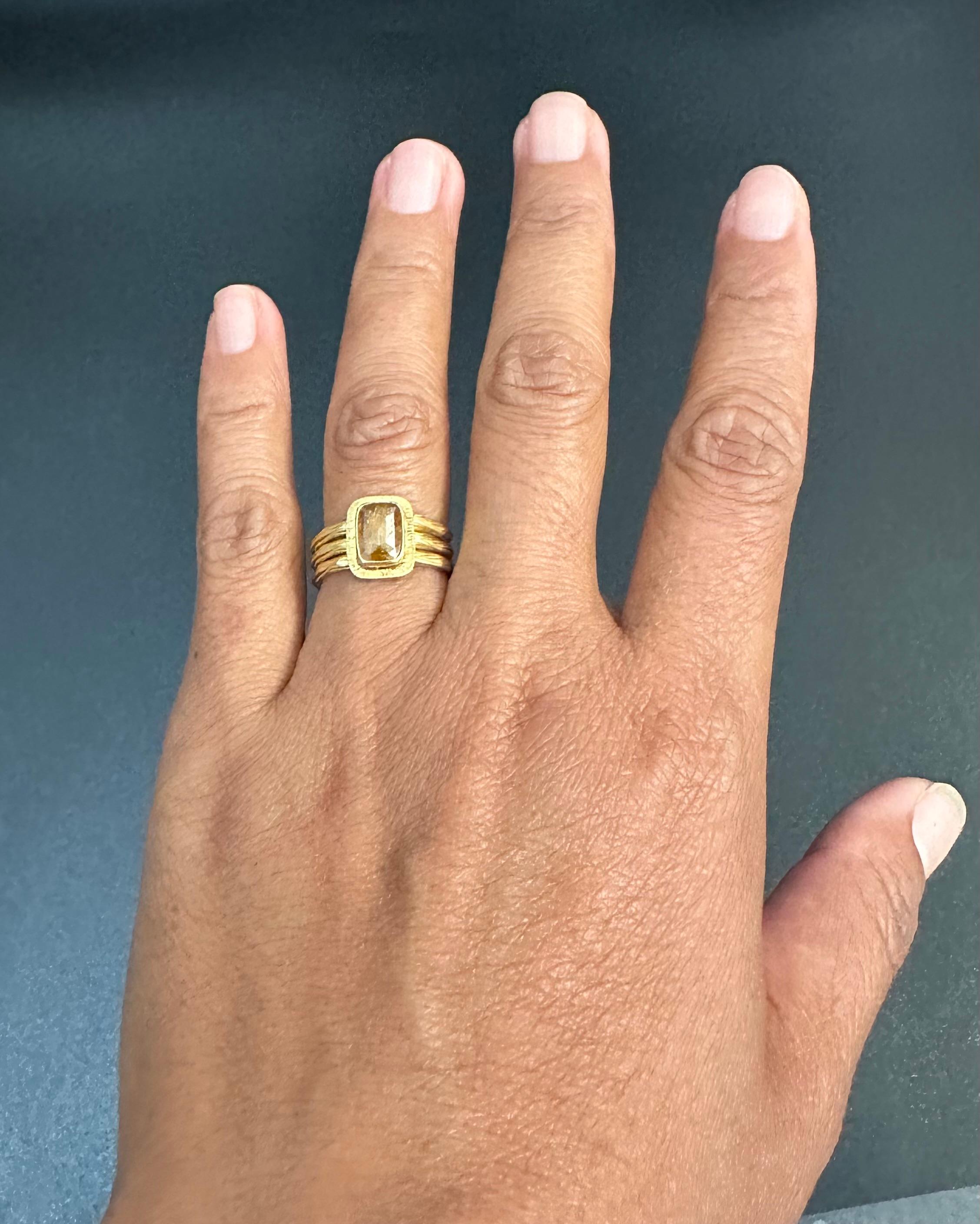 Steven Battelle 1.0 Carats Yellow Diamond 18K Gold Ring For Sale 1