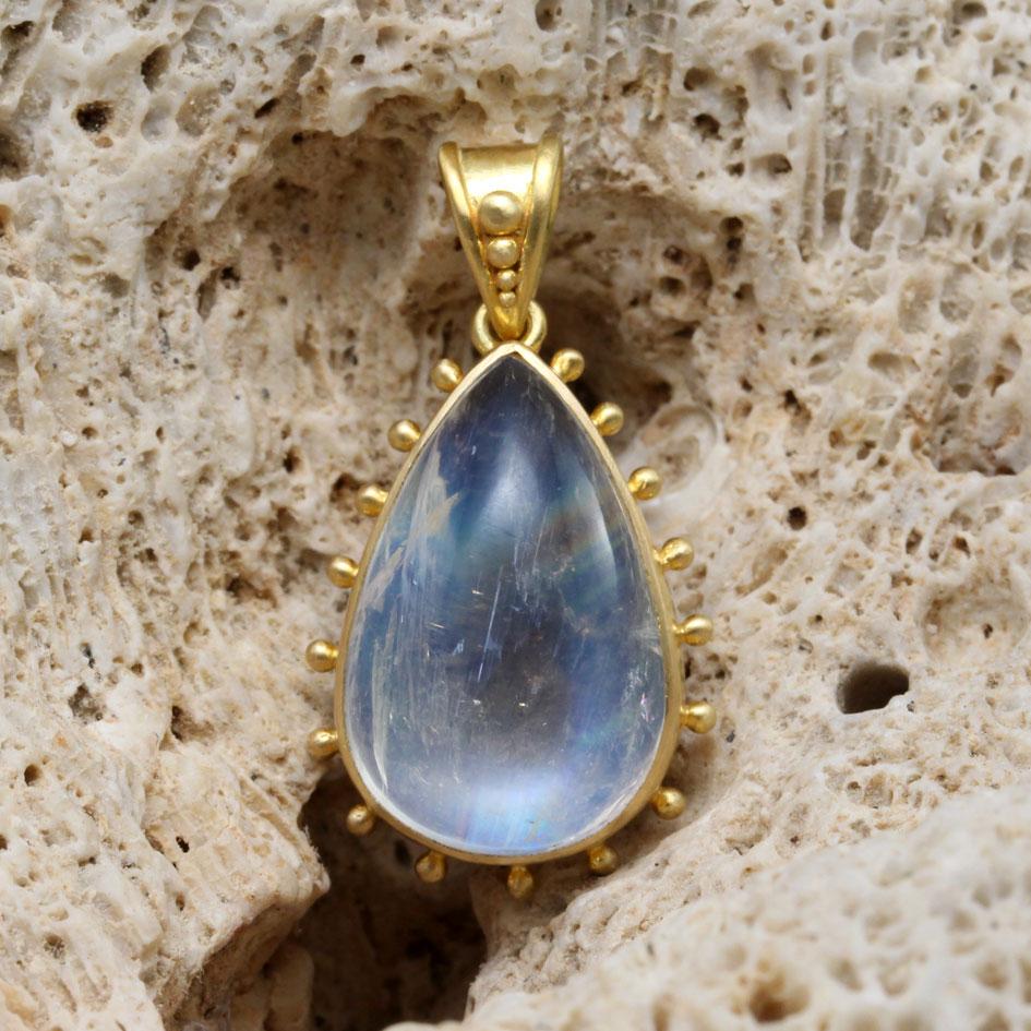 Steven Battelle Pendentif en or 18 carats avec pierre de lune arc-en-ciel de 10,0 carats Unisexe en vente