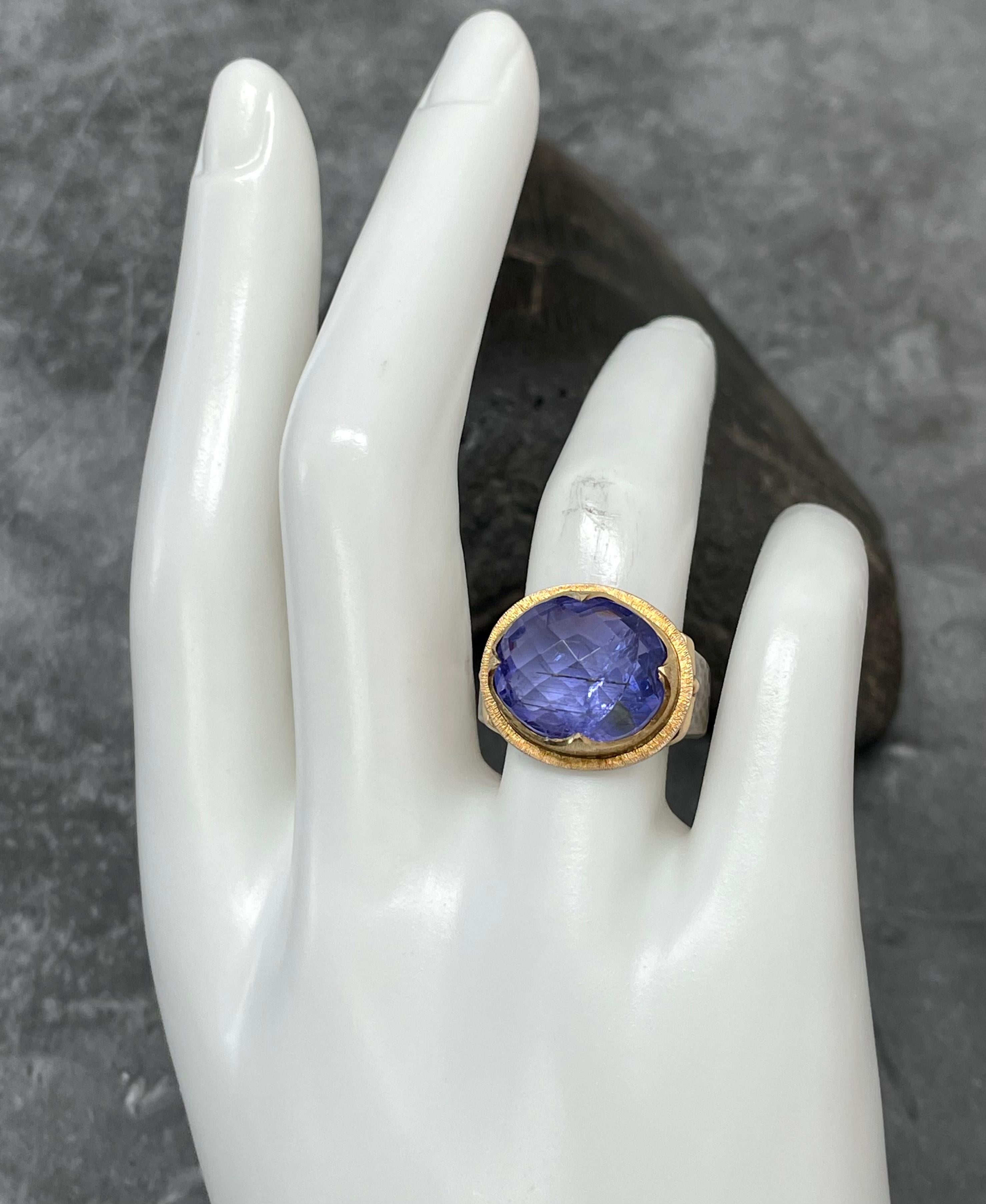 Steven Battelle 10.1 Carats Tanzanite Silver and 18k Gold Ring In New Condition For Sale In Soquel, CA