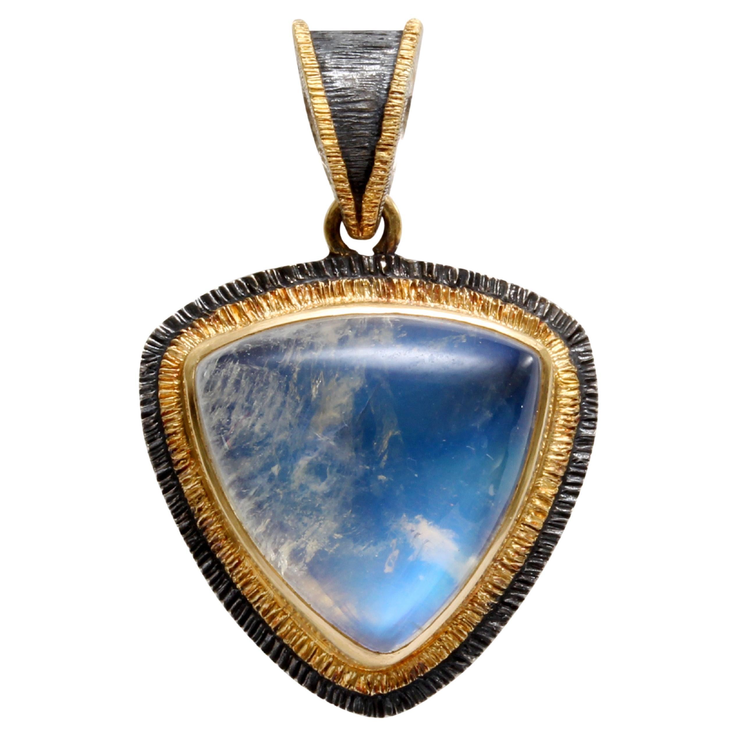Steven Battelle 10.2 Carats Rainbow Moonstone Silver/18K Pendant With Chain For Sale