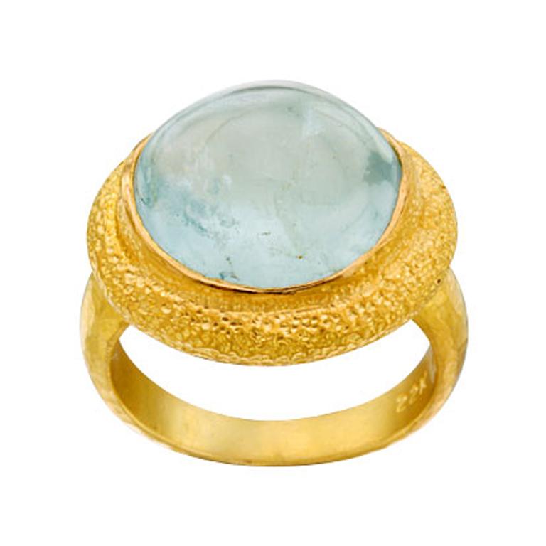 For Sale:  Steven Battelle 10.4 Carat Aquamarine Cabochon Ring 22K Gold
