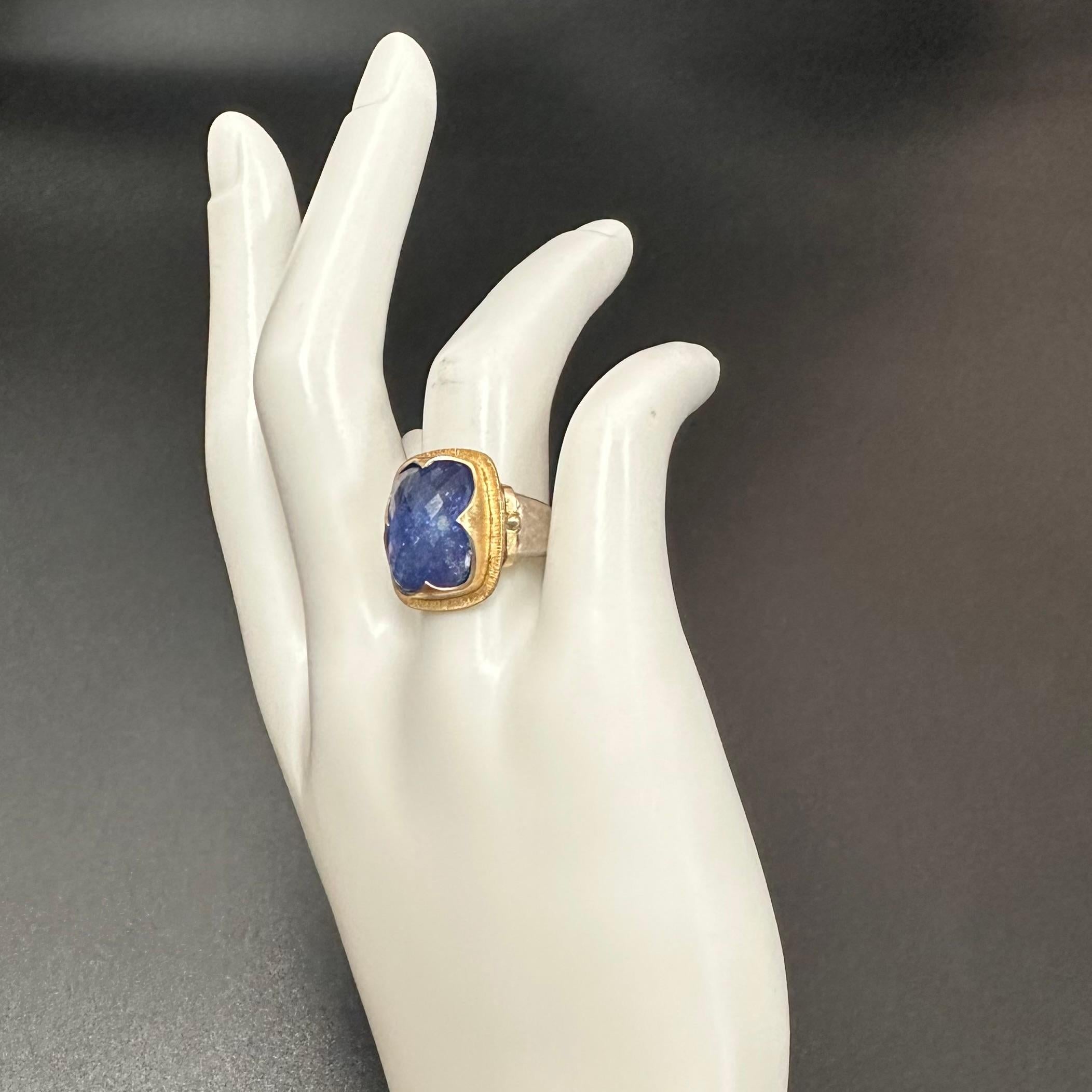 Steven Battelle, bague en or 18 carats avec tanzanite de 10,7 carats en vente 8