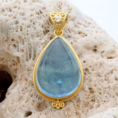 Steven Battelle 11.1 Carats Cabochon Aigue-marine Diamant Pendentif en or 18K