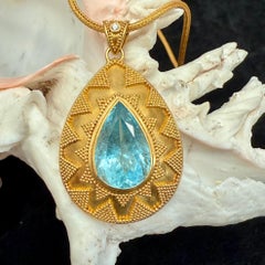 Steven Battelle 11.2 Carats Aquamarine Diamond 22K Gold Pendant