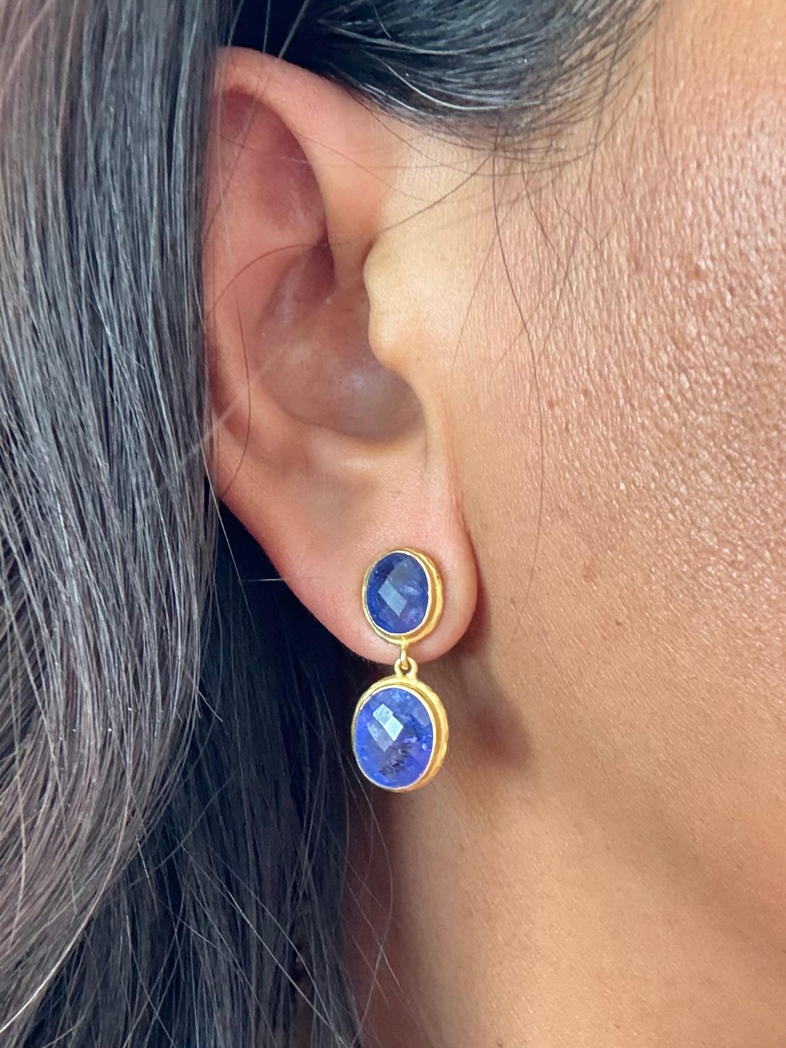 Steven Battelle - Boucles d'oreilles en or 18 carats Tanzanite 11,4 carats en vente 1