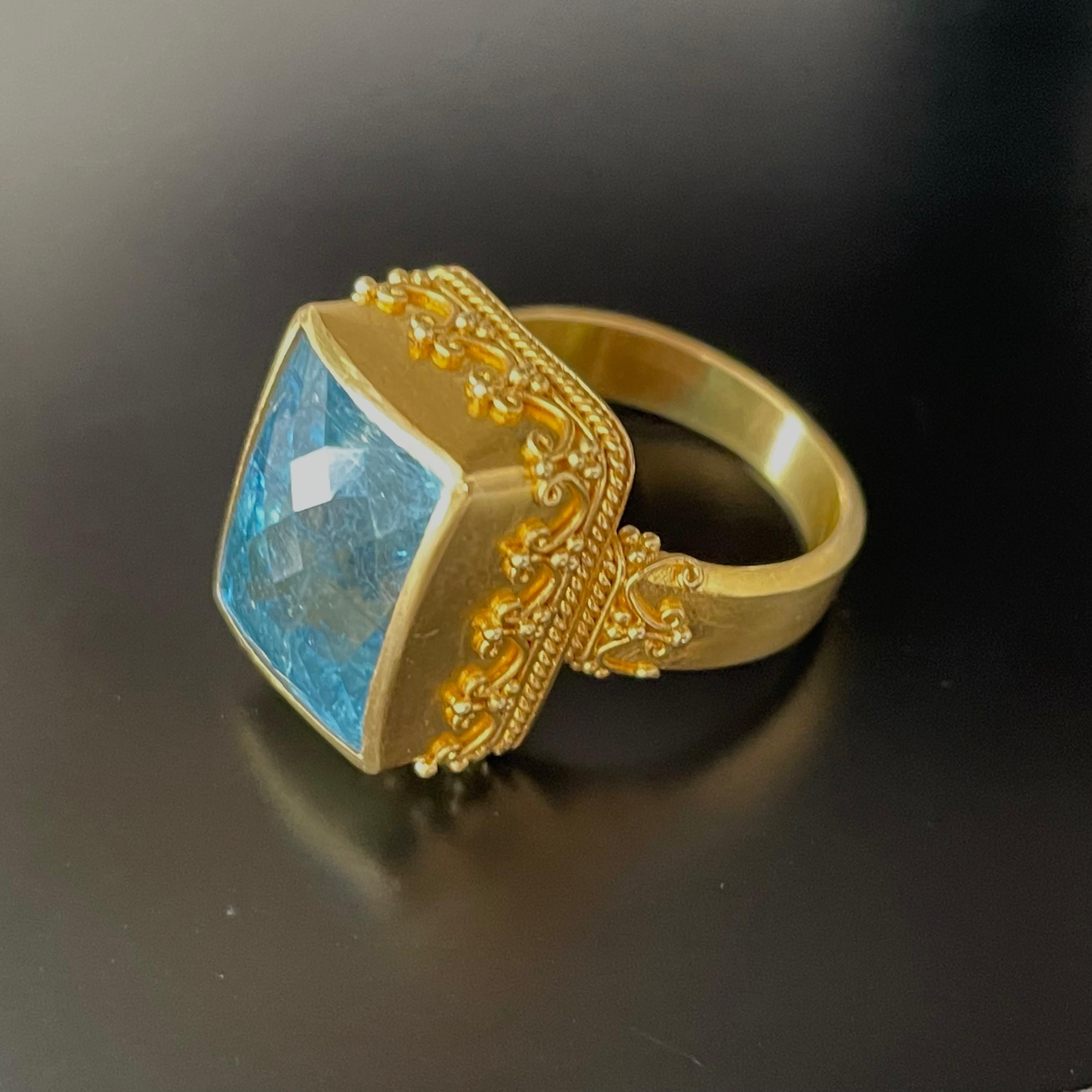 Women's or Men's Steven Battelle 11.5 Carats Rectangular Aquamarine Handmade 22K Gold Ring For Sale