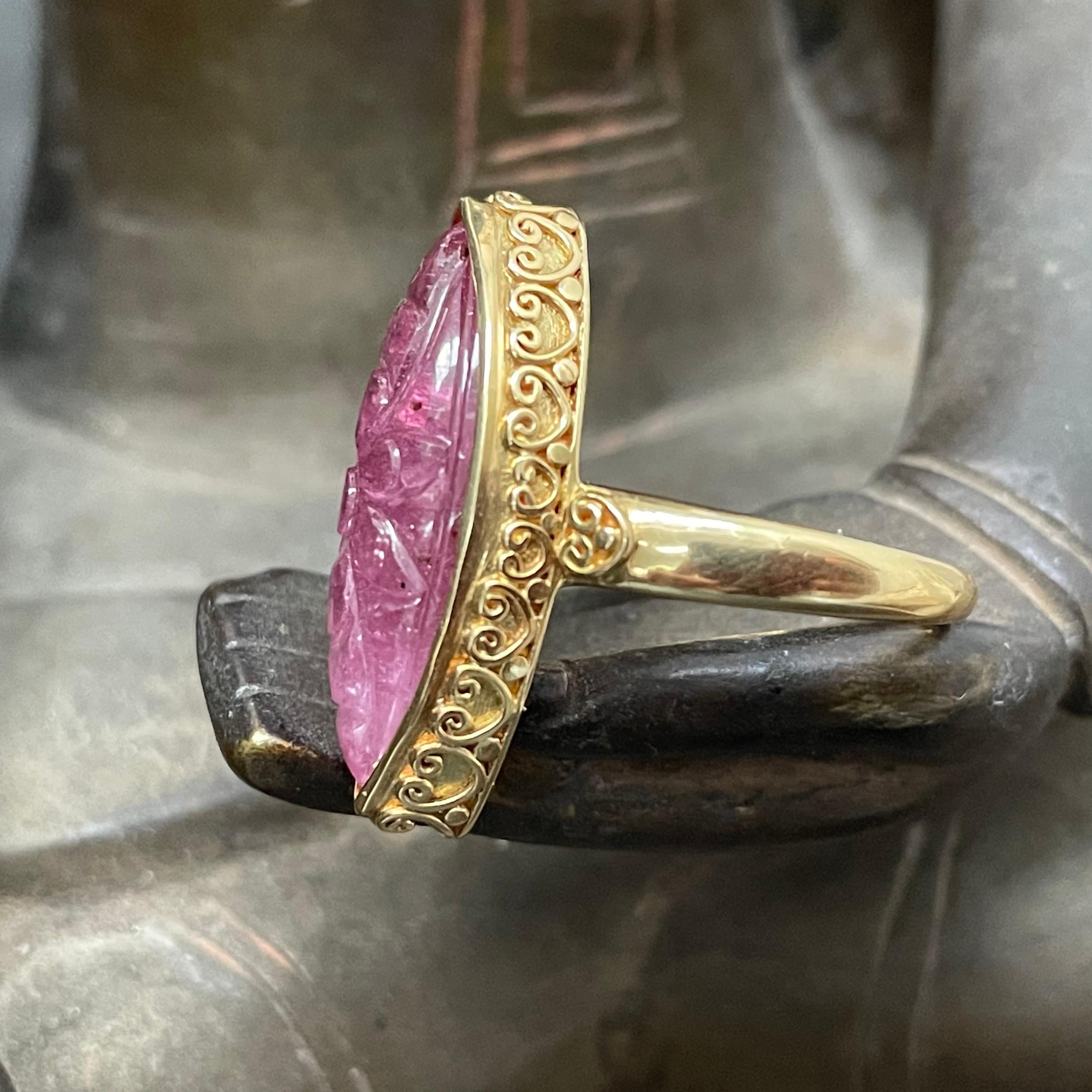 Marquise Cut Steven Battelle 11.7 Carats Carved Ruby 18K Gold Ring For Sale