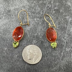 Steven Battelle 11.9 Carats Sunstone Peridot 18K Gold Drop Earrings