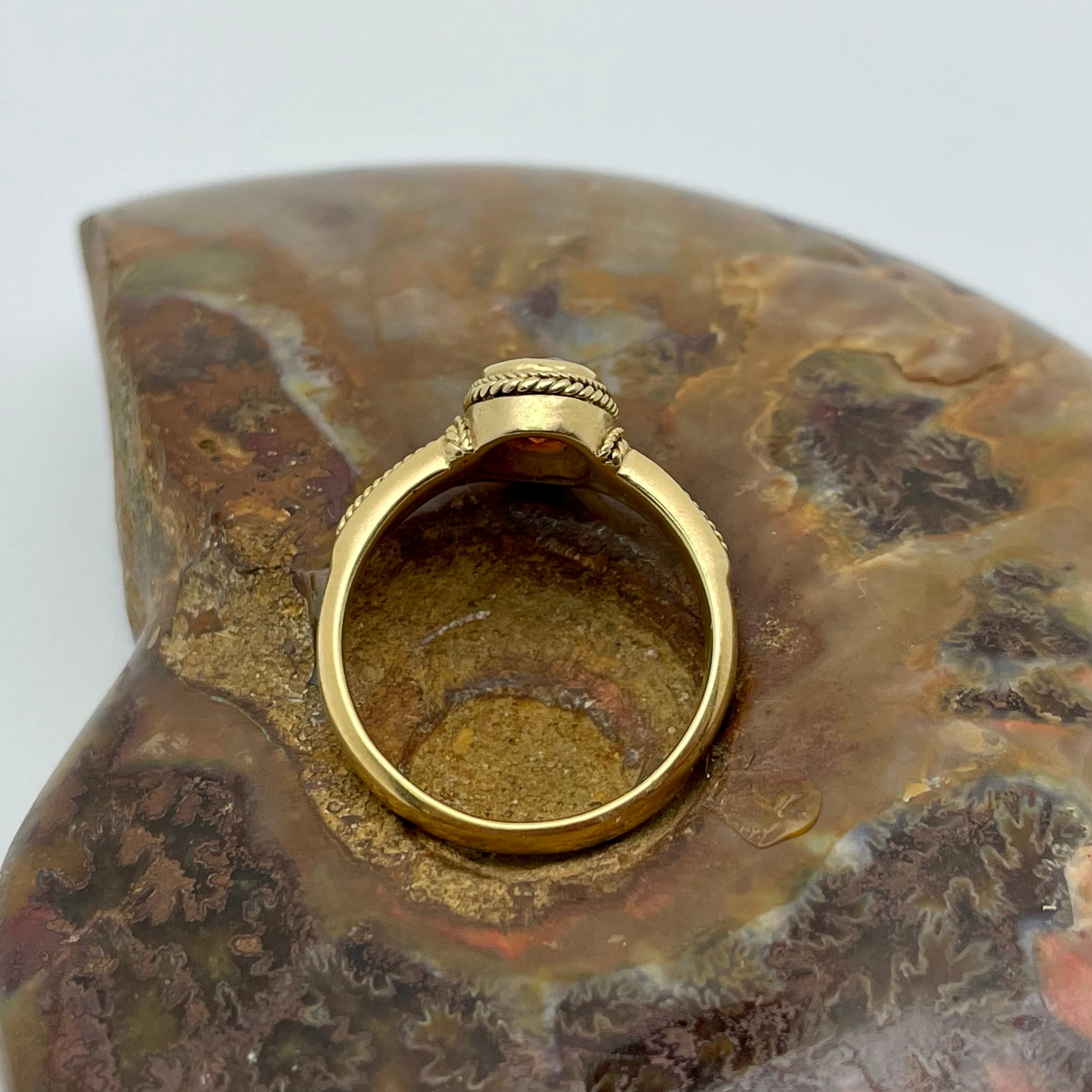 Steven Battelle 1.2 Carats Fancy Sapphire 18K Gold Ring For Sale 5