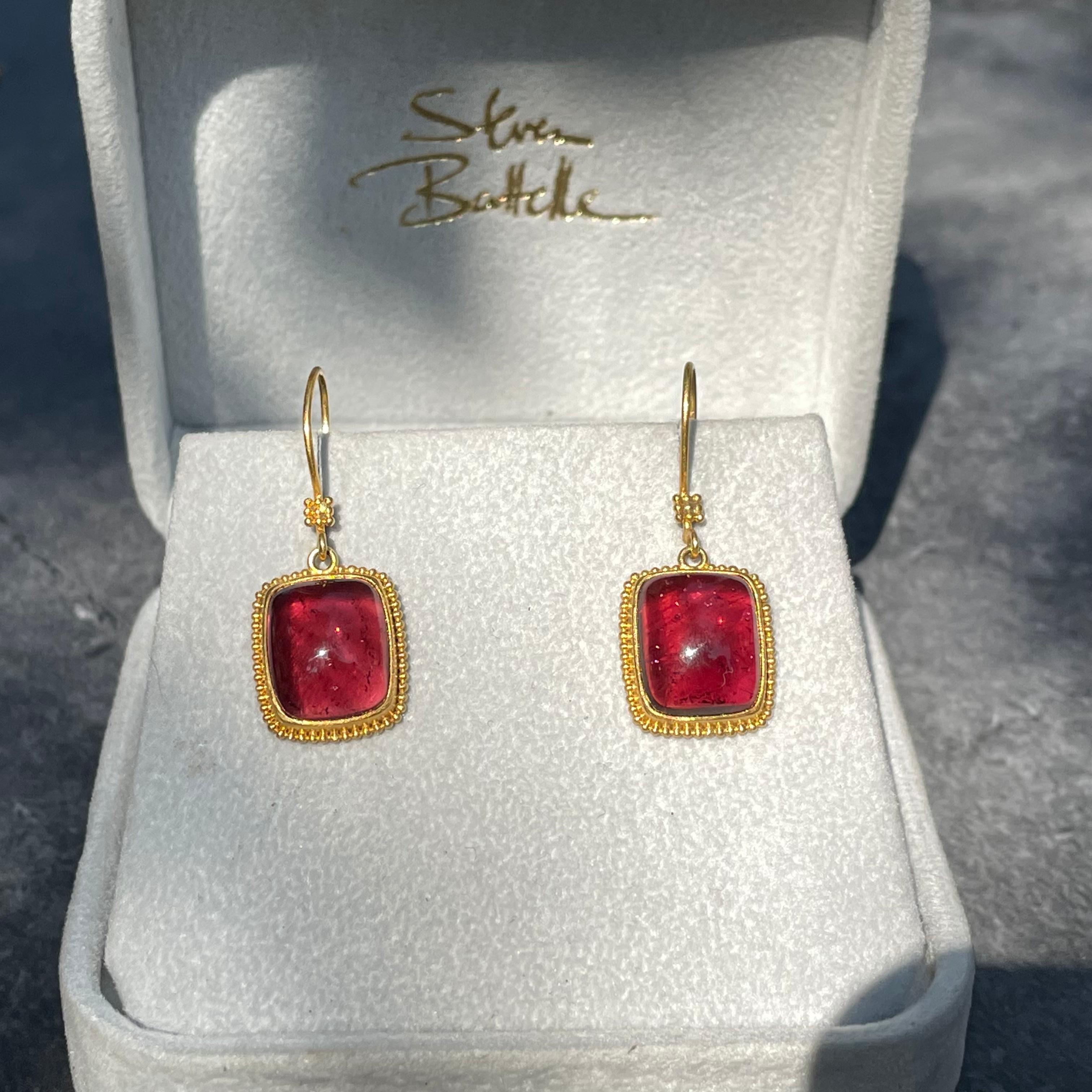 Steven Battelle 12.4 Carats Pink Tourmaline Cabochon 22K Gold Drop Earrings In New Condition For Sale In Soquel, CA