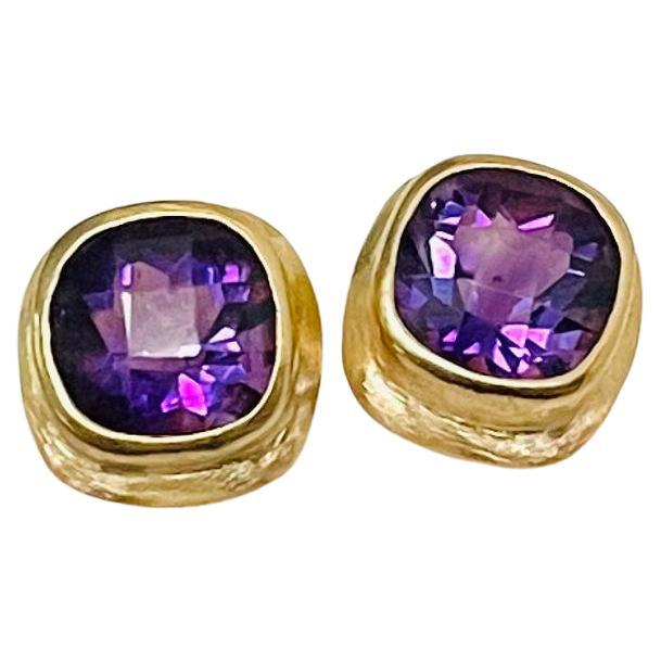 Steven Battelle 1.3 Carats Amethyst 18K Gold Post Earrings For Sale