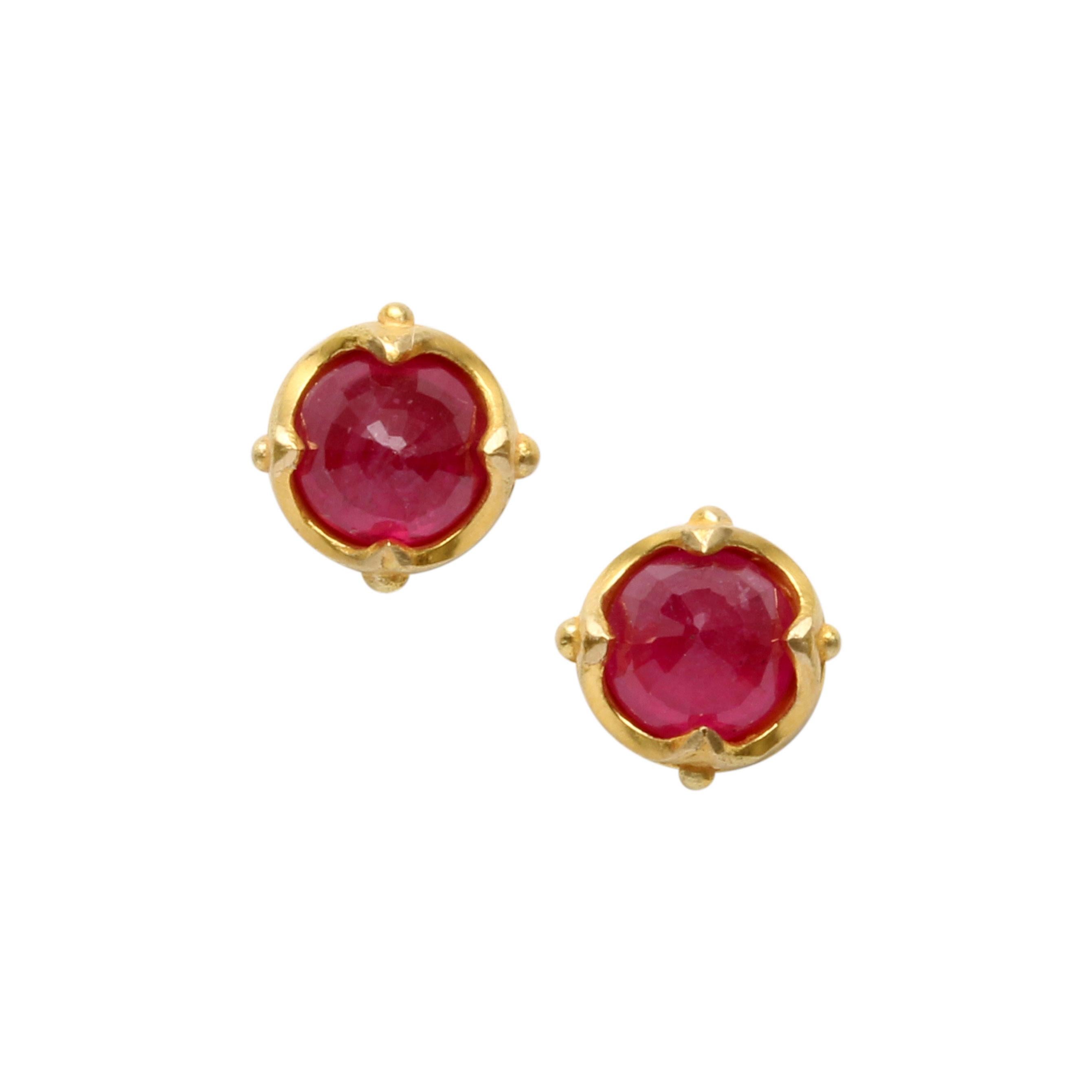 Women's or Men's Steven Battelle 1.3 Carats Ruby 18K Gold Post Earring For Sale