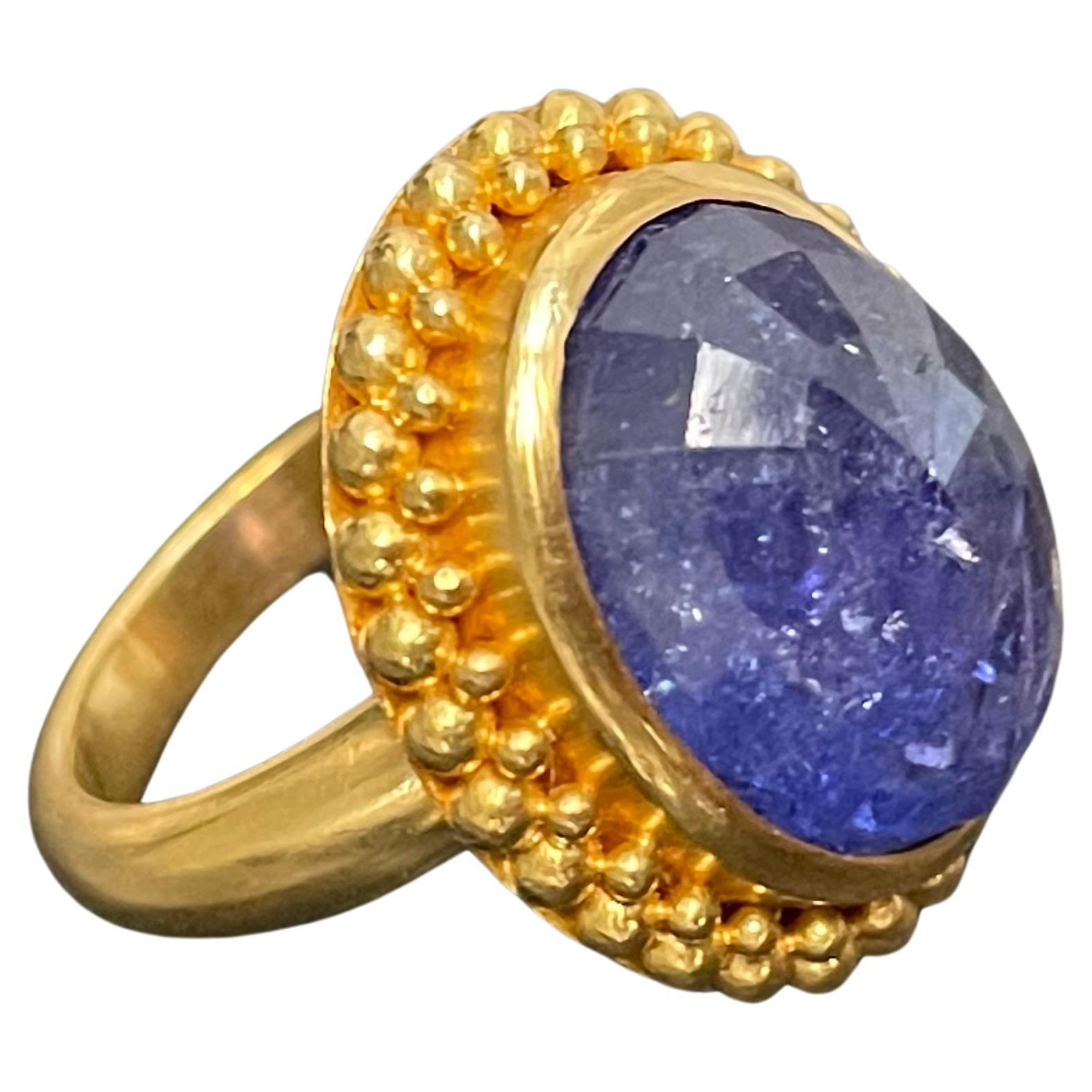 Steven Battelle 13.3 Carats Tanzanite 22K Gold Ring For Sale