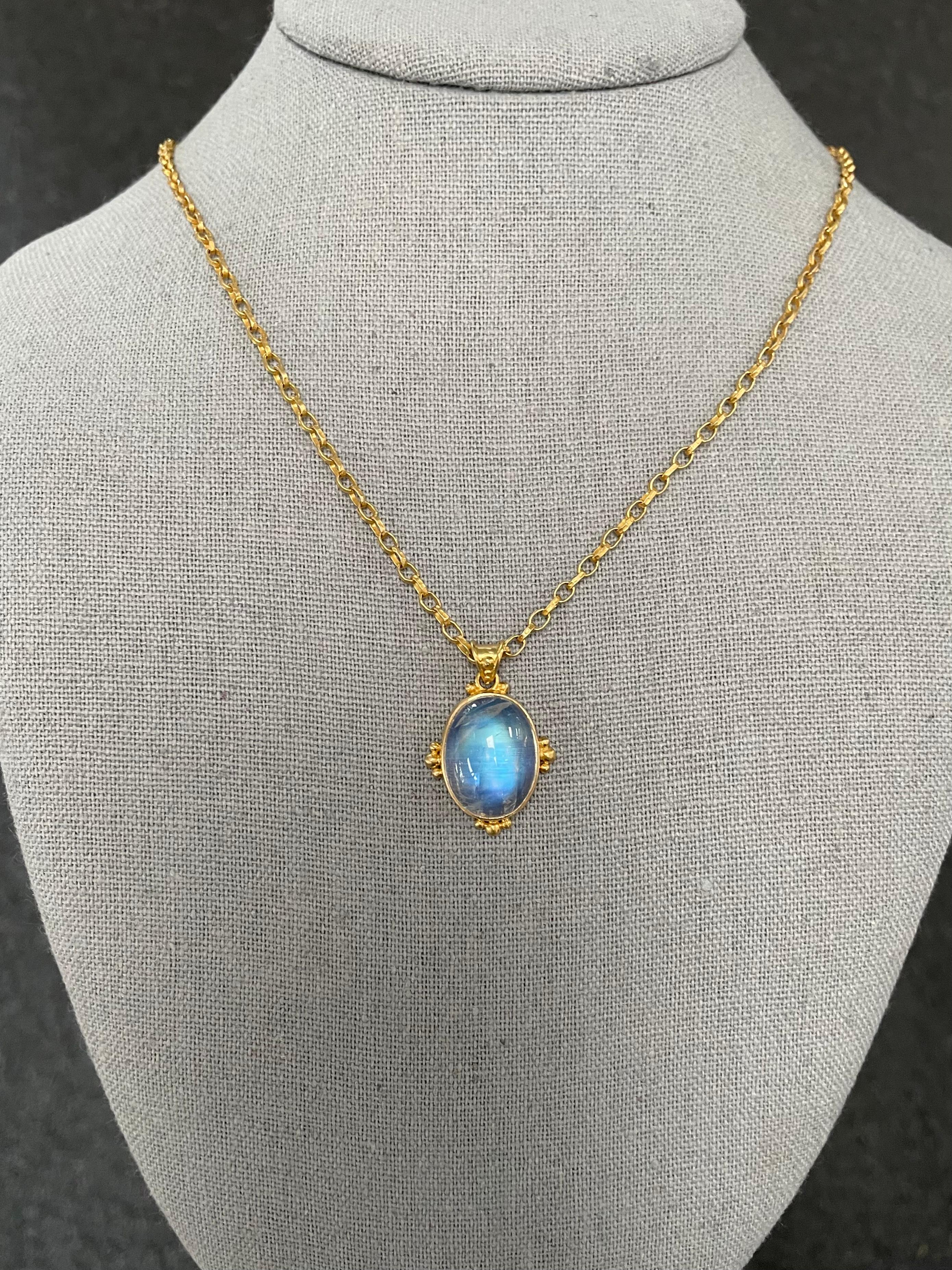 Steven Battelle 13.5 Carats Rainbow Moonstone 18K Gold Pendant In New Condition In Soquel, CA