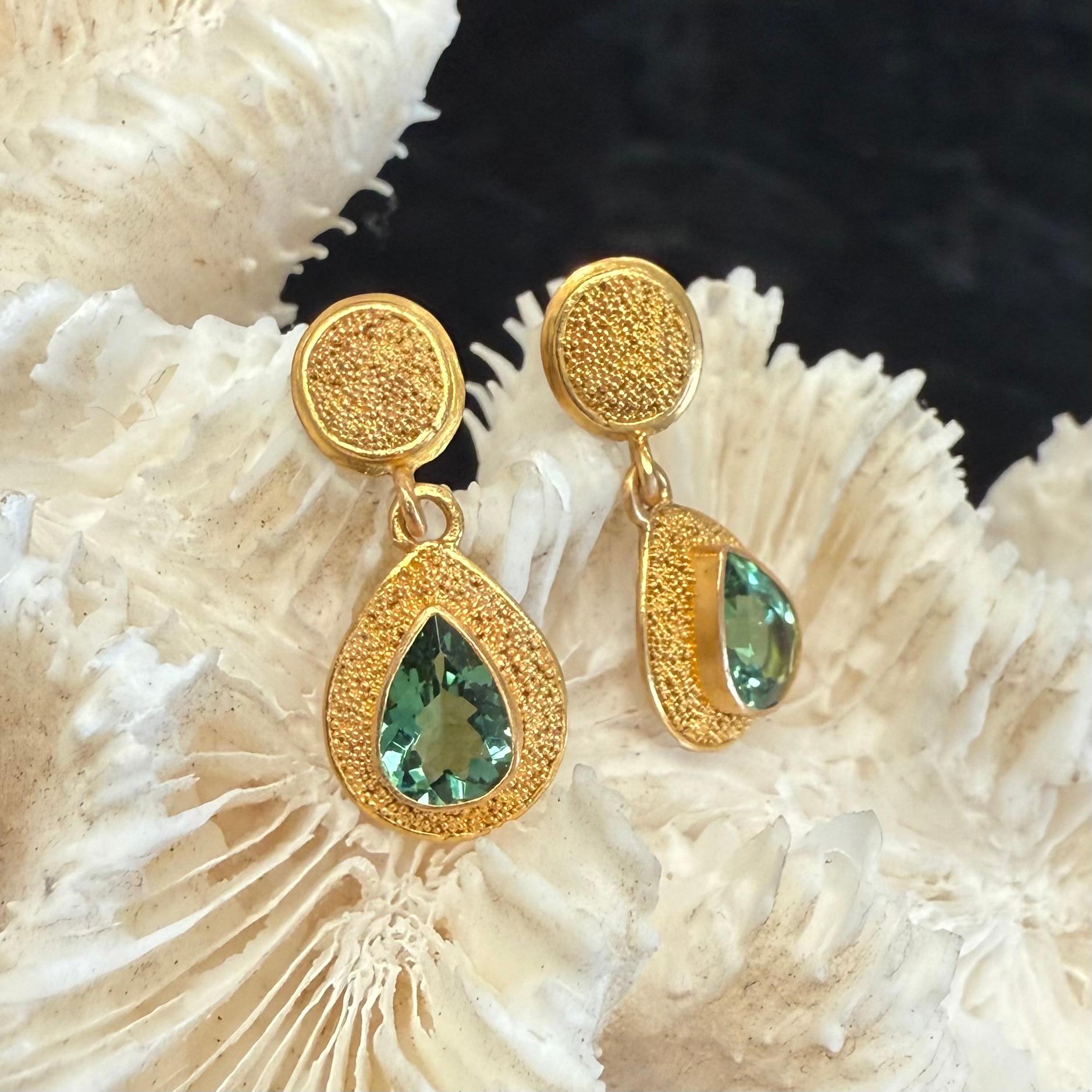 Steven Battelle 1.4 Carats Green Tourmaline 22K Gold Granulated Post Earrings For Sale 1