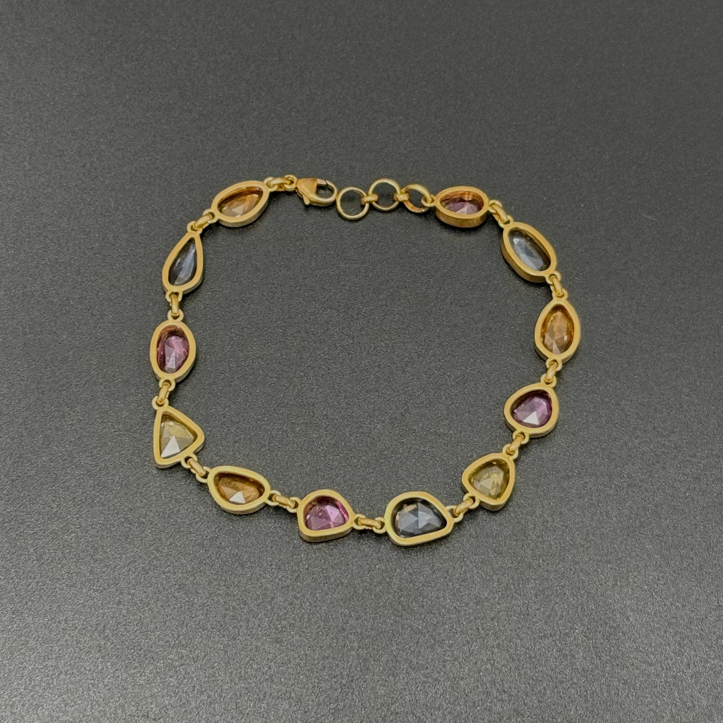 Steven Battelle 14,1 Karat Fancy Saphir 18K Goldarmband für Damen oder Herren im Angebot