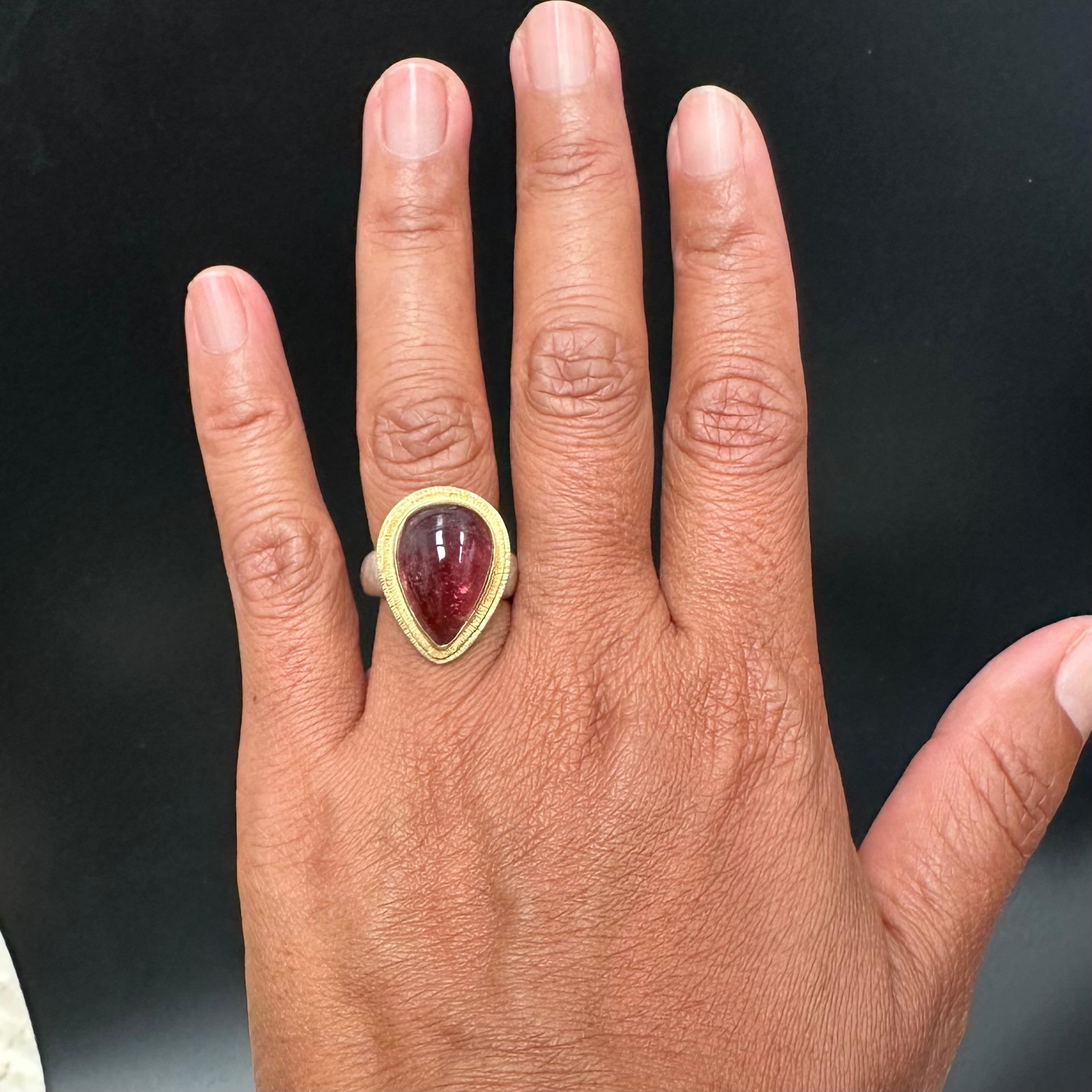 Steven Battelle Anello con tormalina rosa da 14,4 carati in oro Sterling/18K in vendita 9
