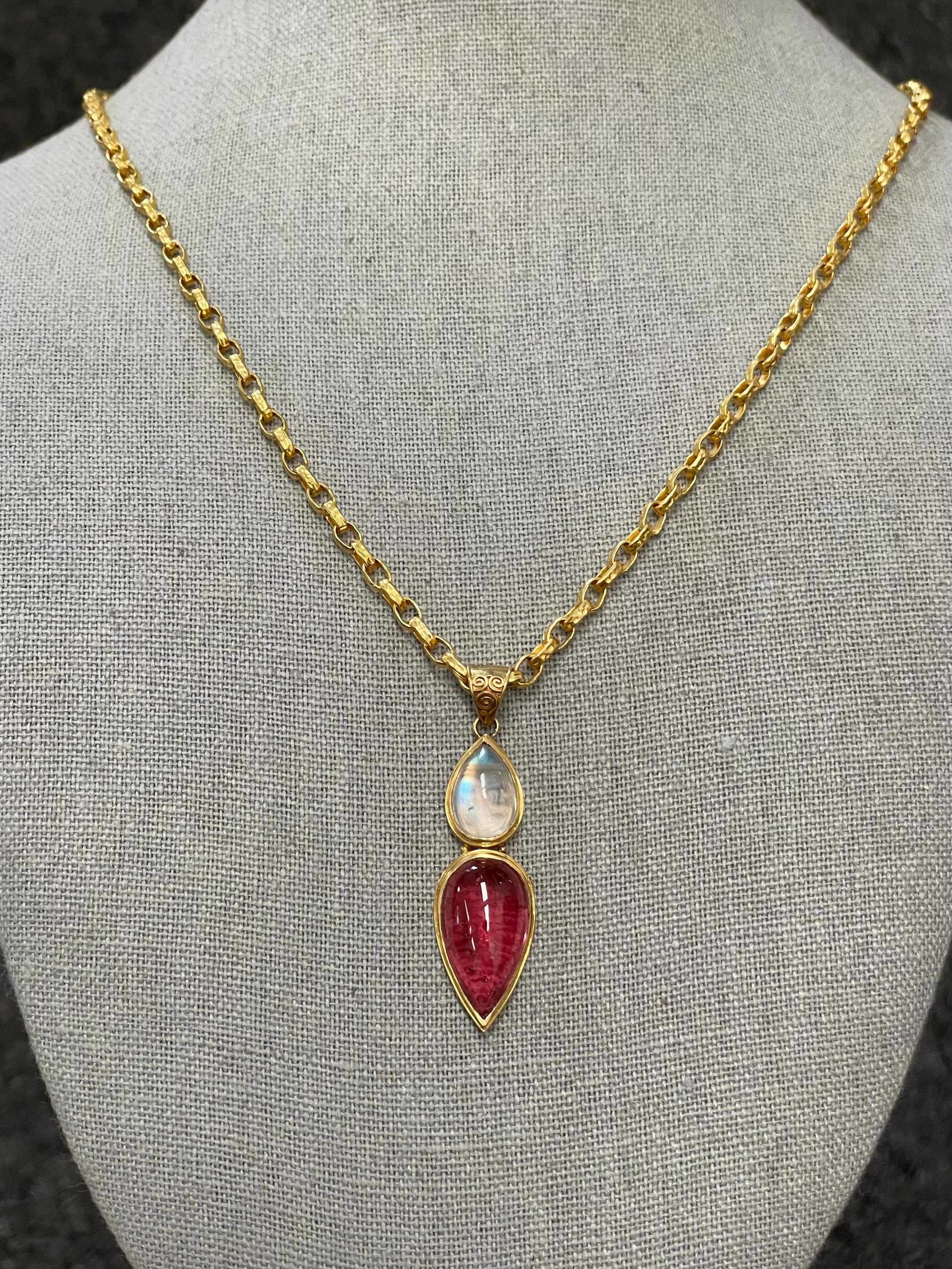Steven Battelle, ciondolo in oro 18 carati con tormalina rosa arcobaleno, 14,5 carati in vendita 1