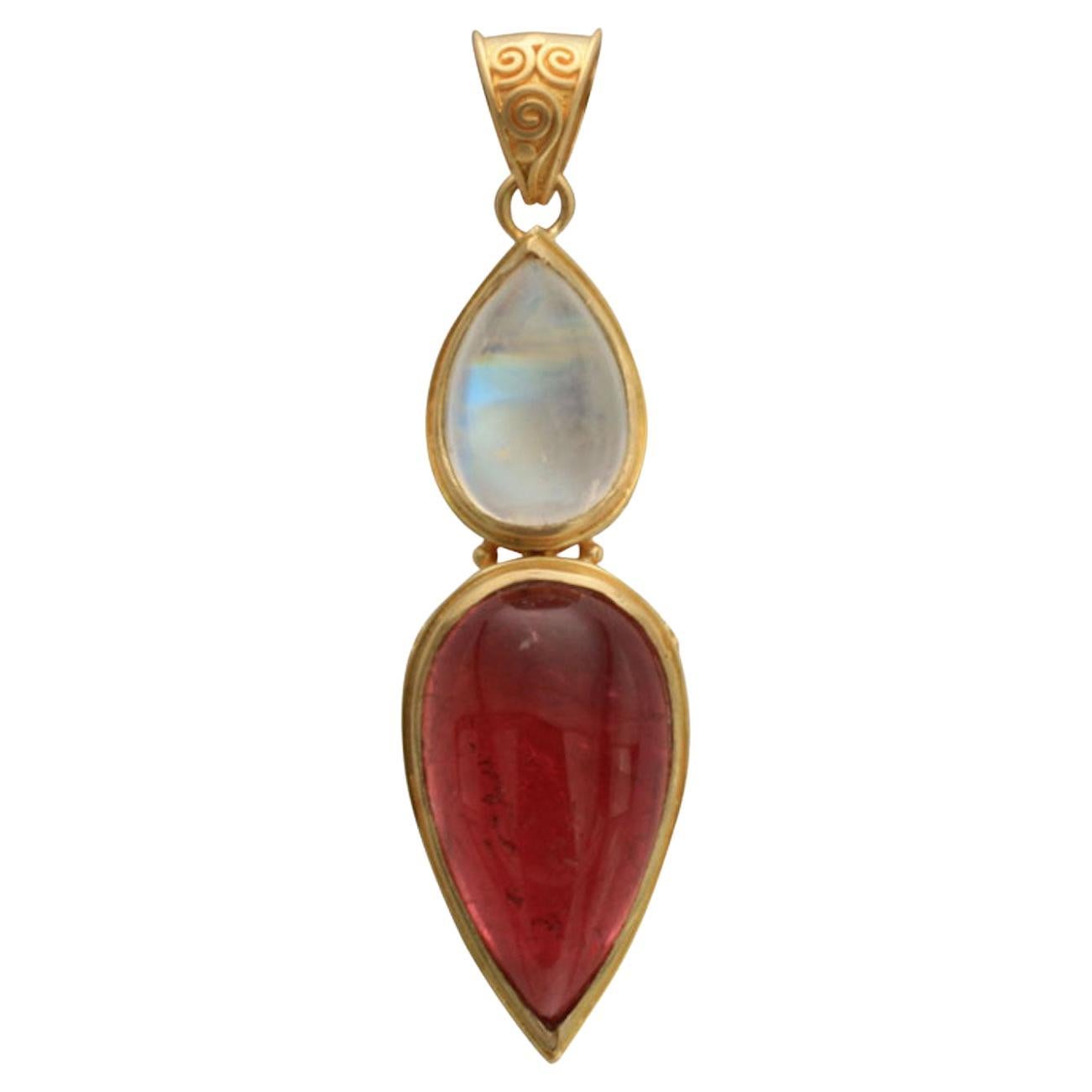 Steven Battelle 14.5 Carats Pink Tourmaline Rainbow Moonstone 18K Gold Pendant