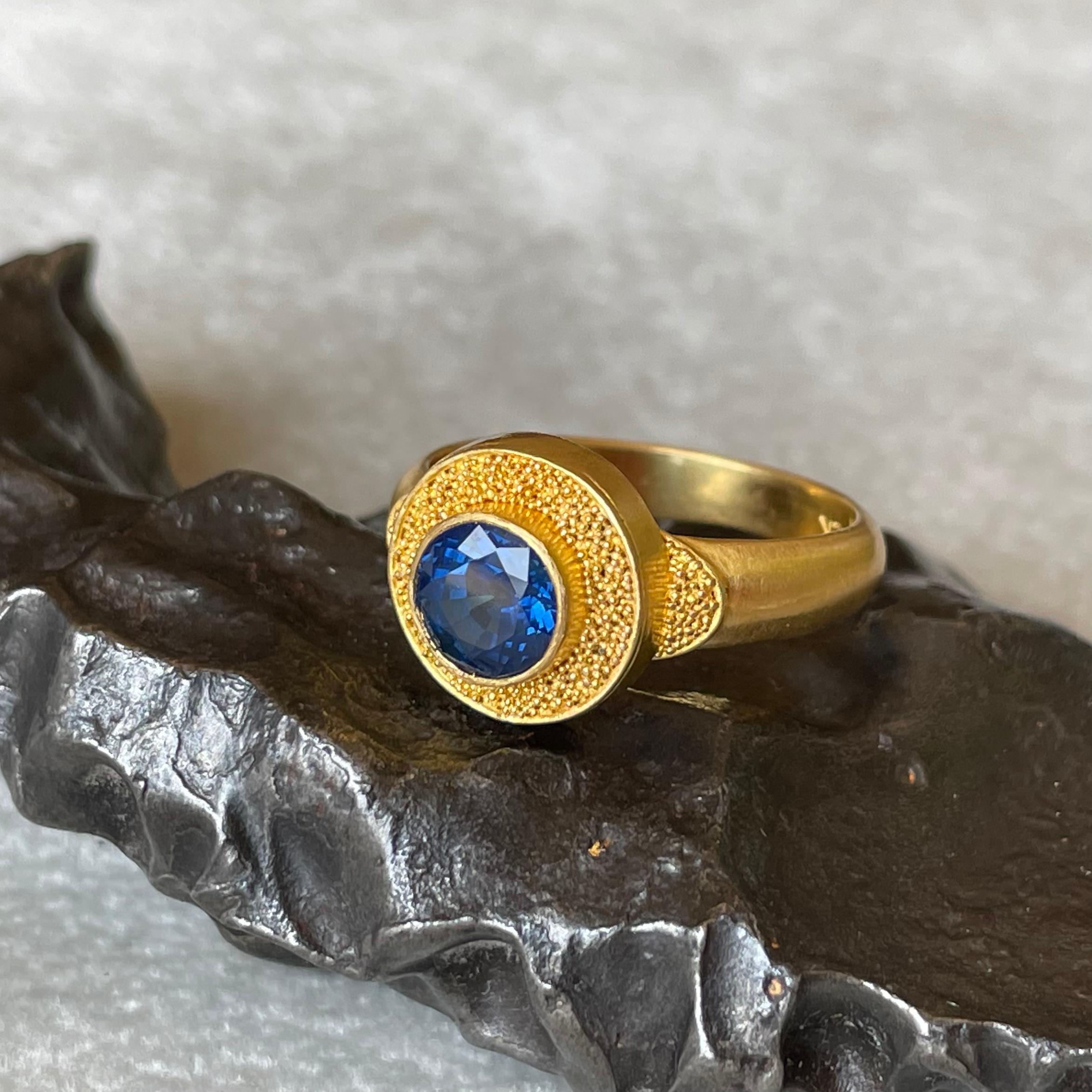 Rose Cut Steven Battelle 1.5 Carats Blue Sapphire 22K Granulated Ring For Sale
