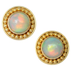 Steven Battelle 1.5 Carats Cabochon Ethiopian Opla 18K Gołd Post Earrings