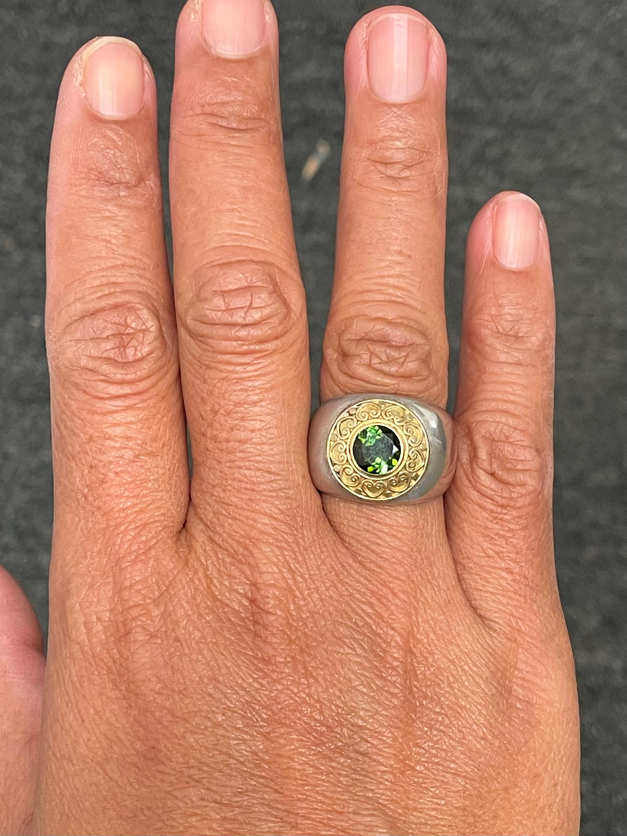 Steven Battelle 1.5 Carats Green Tourmaline Silver/18K Gold Ring In New Condition For Sale In Soquel, CA