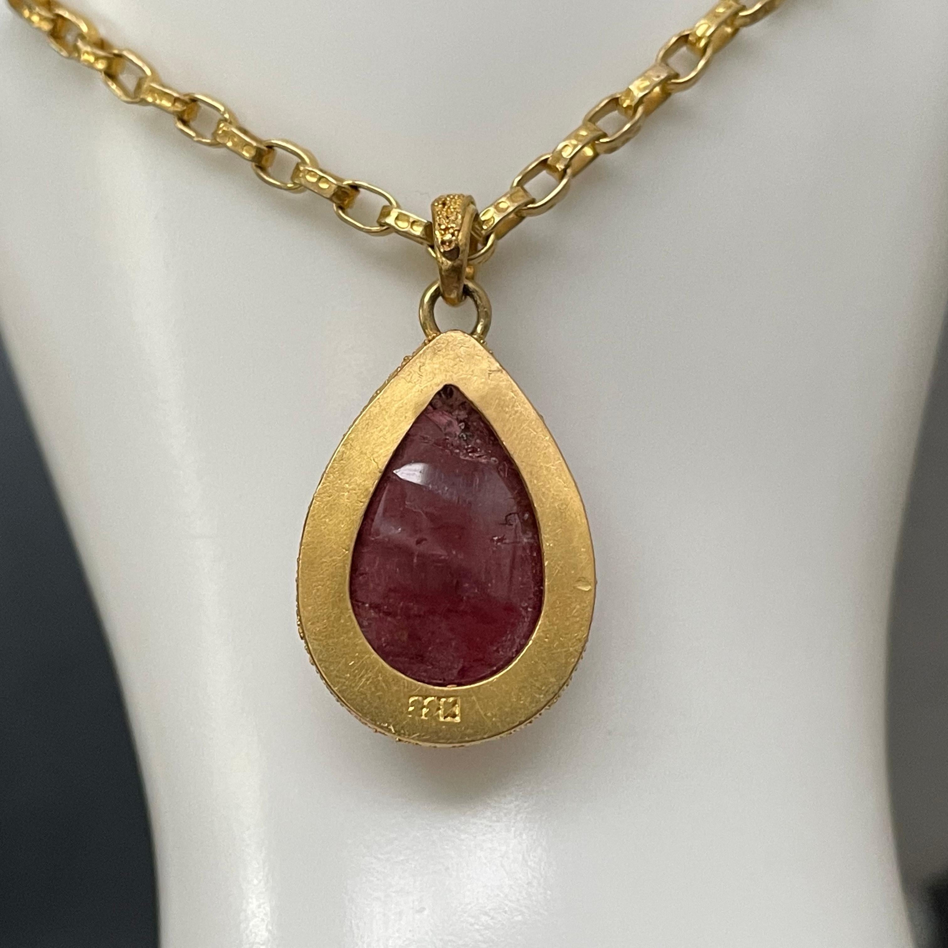 Steven Battelle 15.8 Carats Pink Tourmaline 22k Gold Pendant For Sale 1