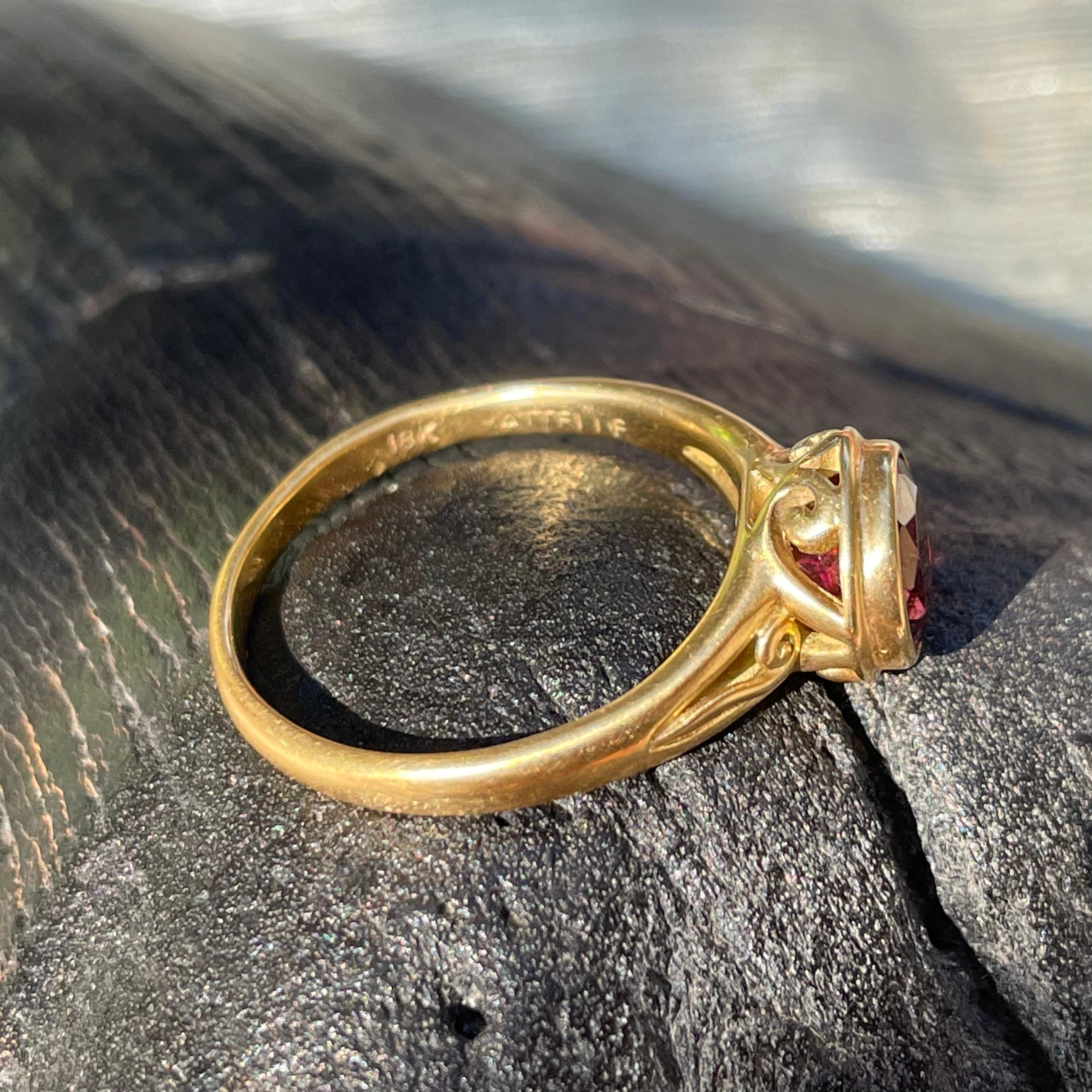 Steven Battelle 1.6 Carats Round Faceted Pink Tourmaline 18K Gold Ring In New Condition For Sale In Soquel, CA