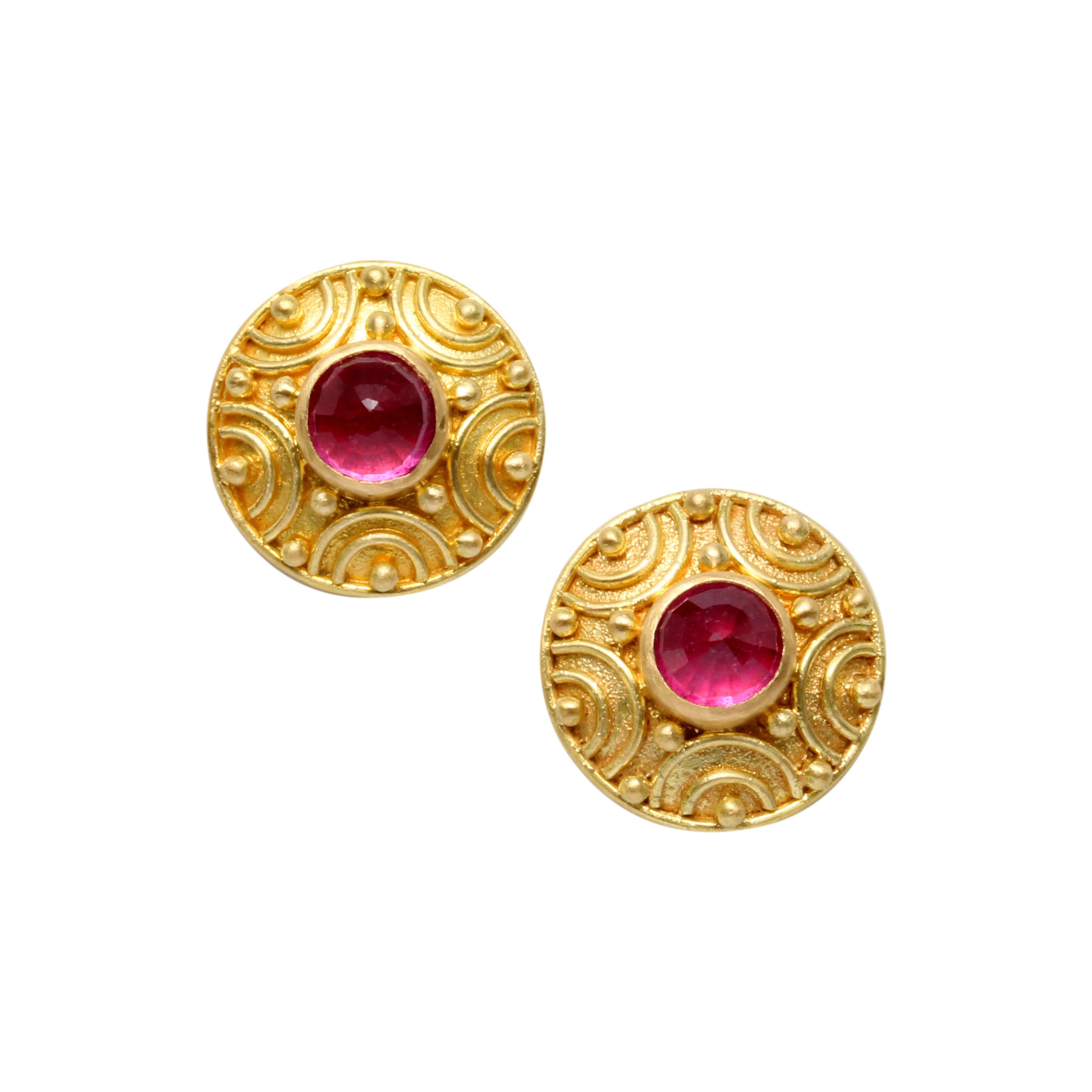 Women's or Men's Steven Battelle 1.6 Carats Ruby 18K Gold Post Earrings For Sale