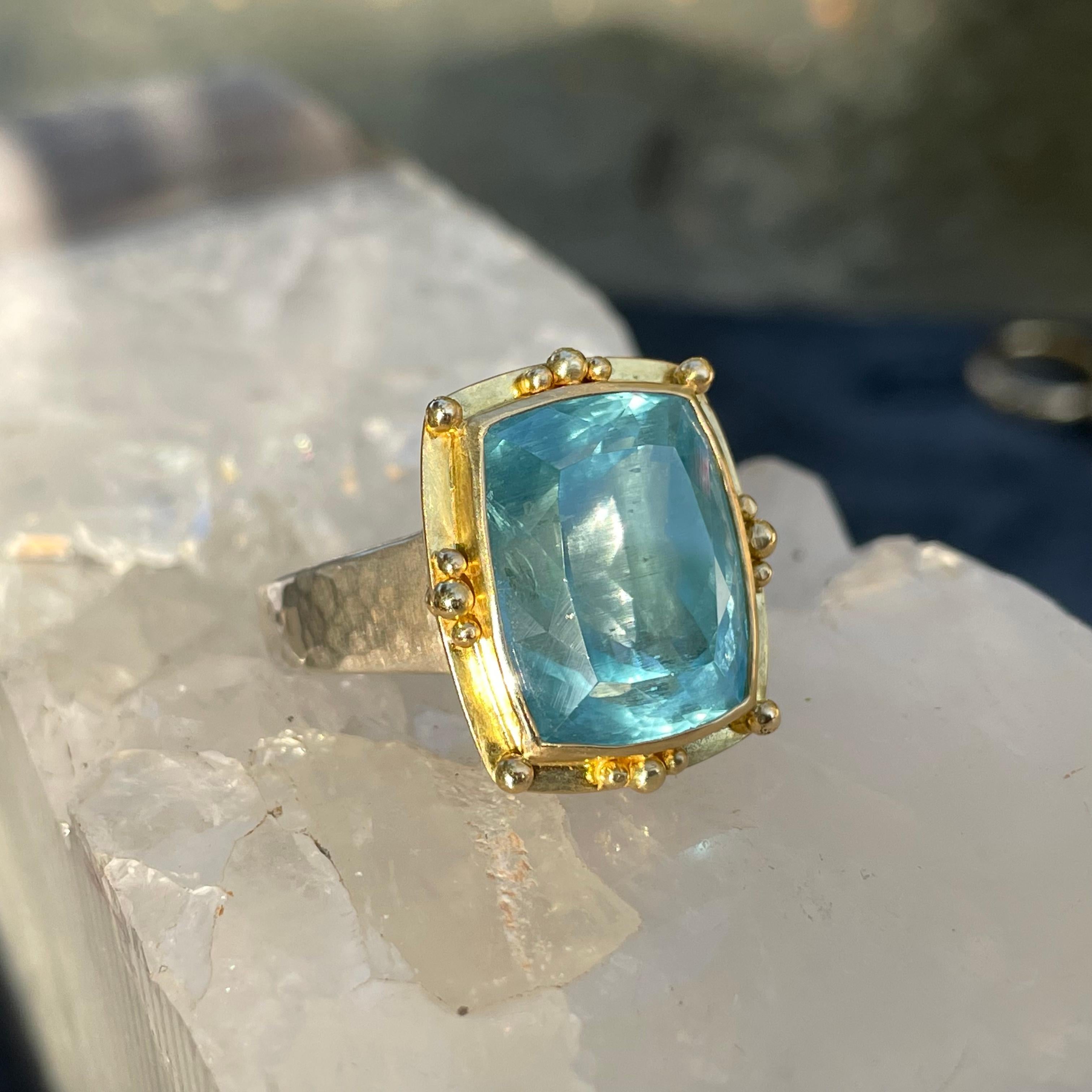 Cushion Cut Steven Battelle 16.2 Carats Faceted Aquamarine Gold Sterling Silver Ring For Sale