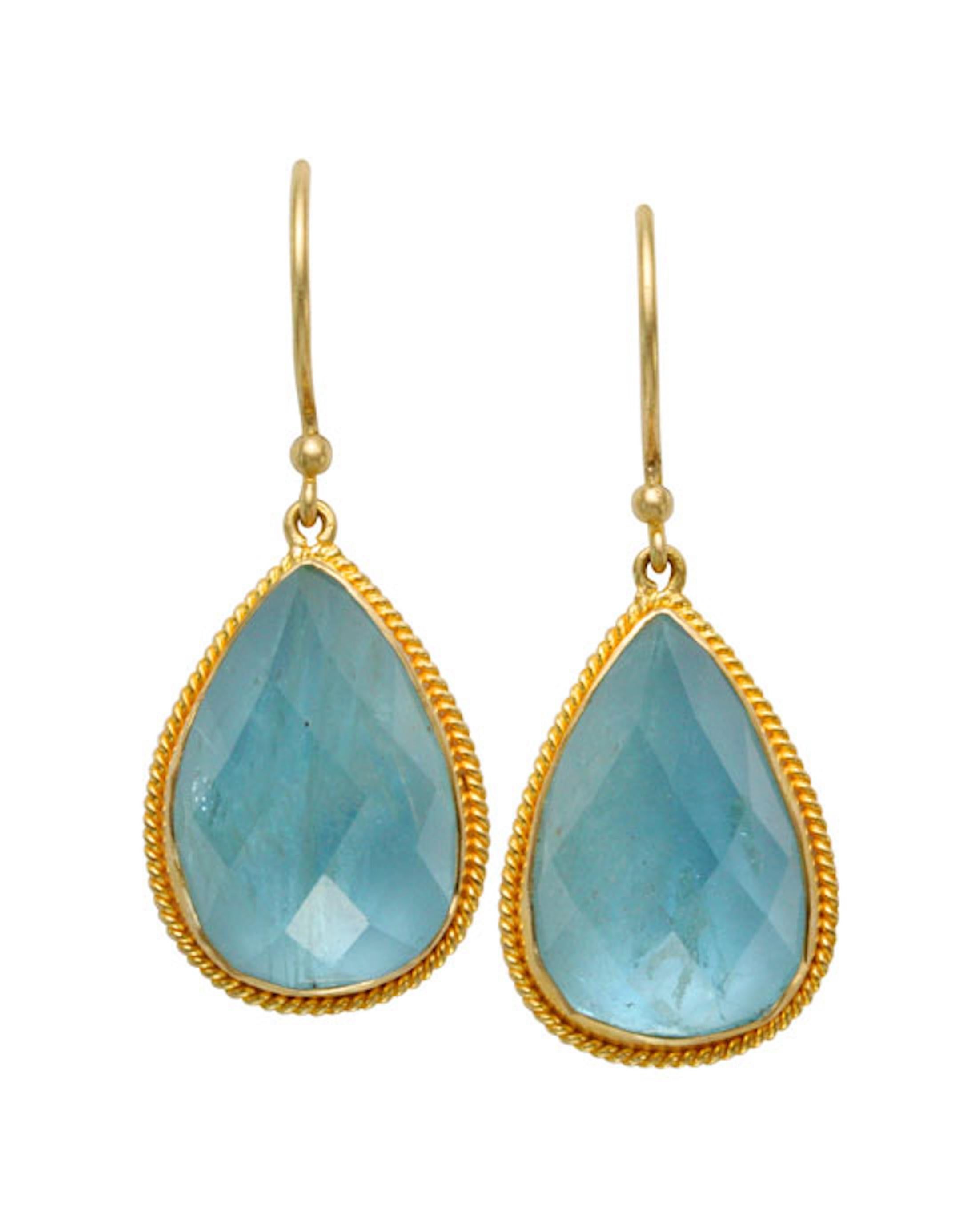 Steven Battelle Orecchini a filo in oro 18K con acquamarina da 16,9 carati In condizioni Nuovo in vendita a Soquel, CA